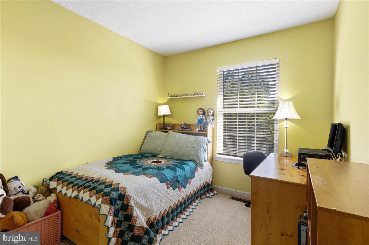 KINCAID FOREST - Residential