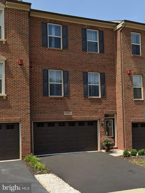 Photo of 6824 William White Way, HAYMARKET, VA 20169 (MLS # VAPW2112124)