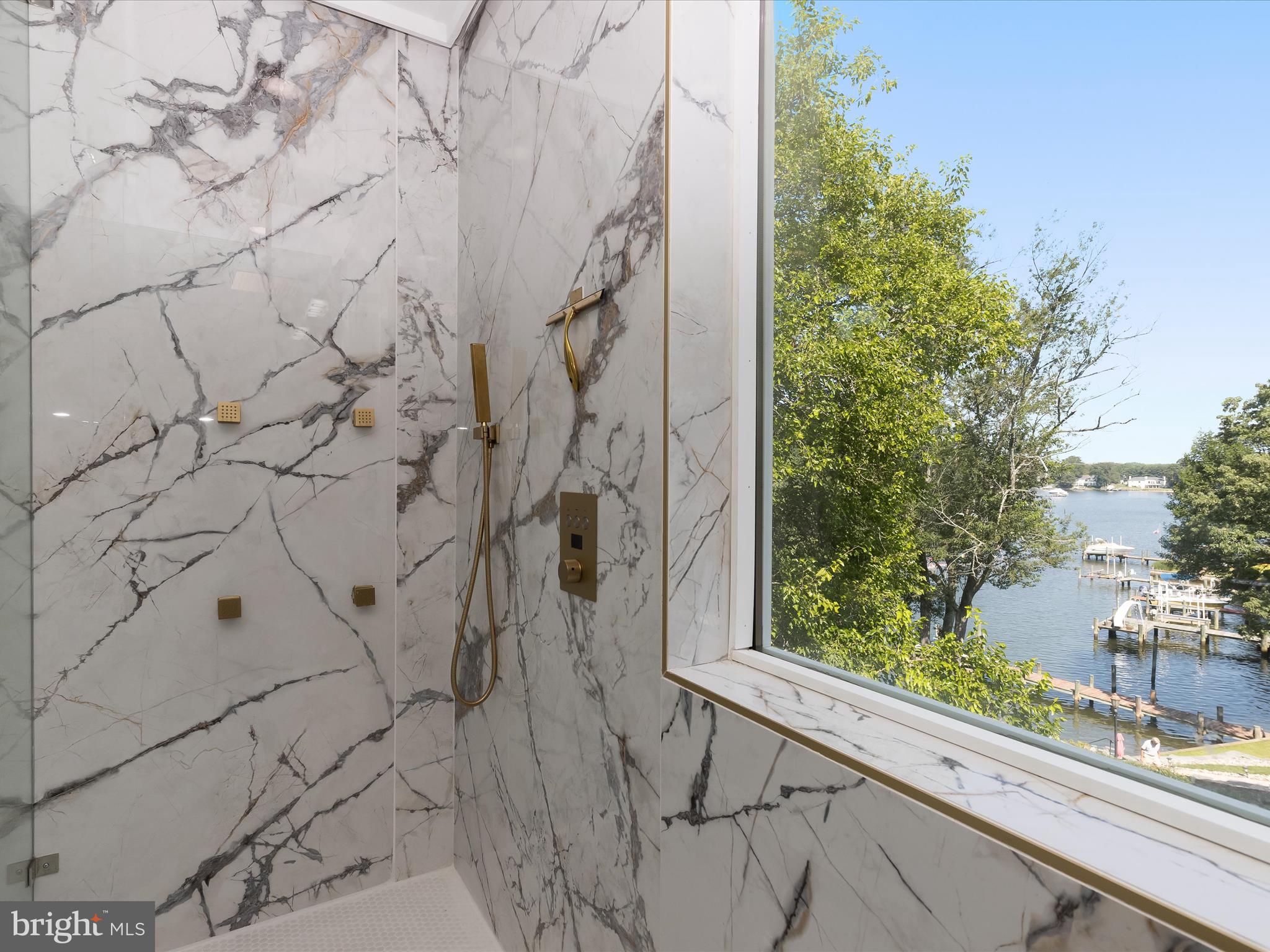 MAGOTHY SHORES - Residential