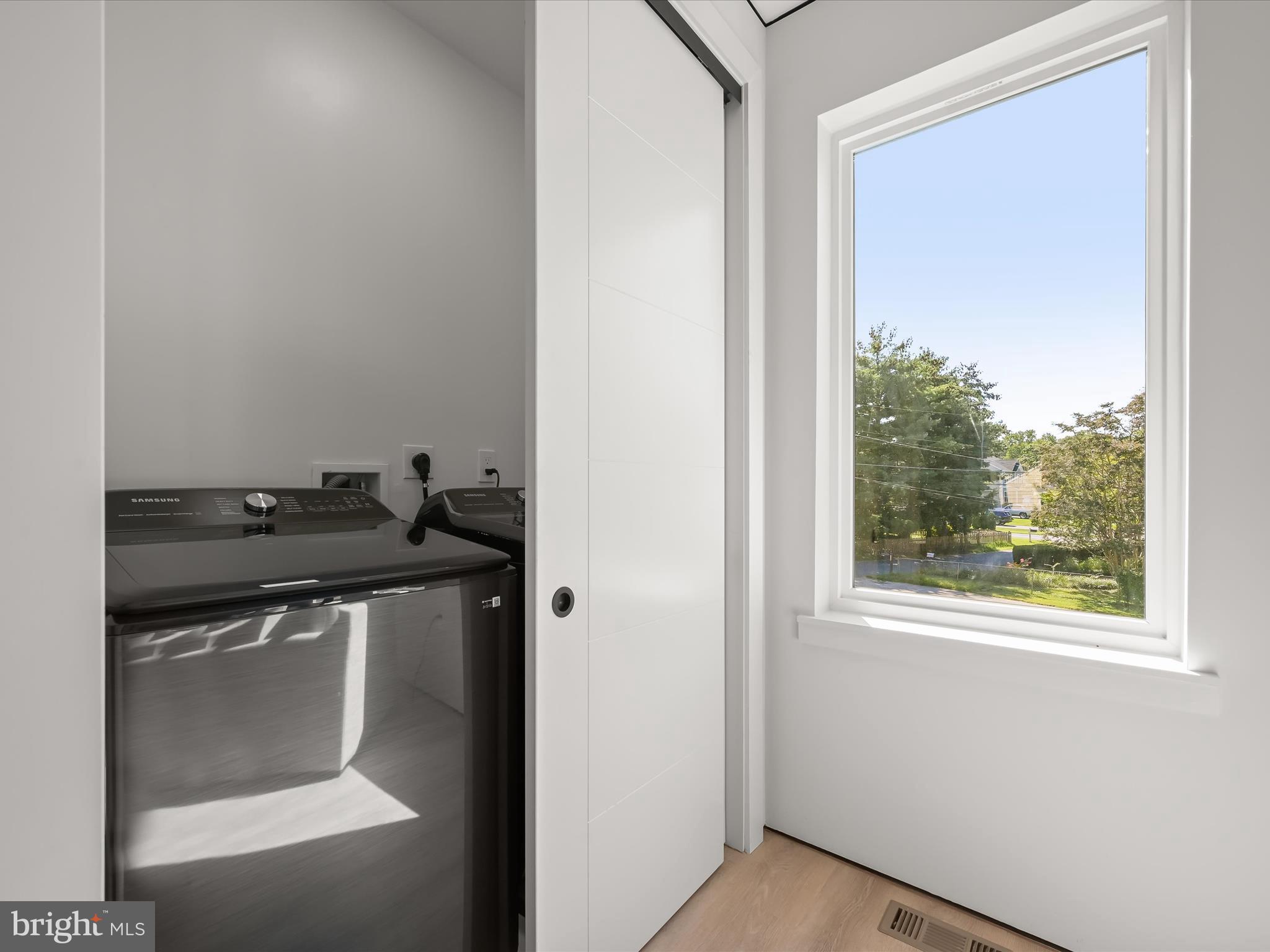 MAGOTHY SHORES - Residential