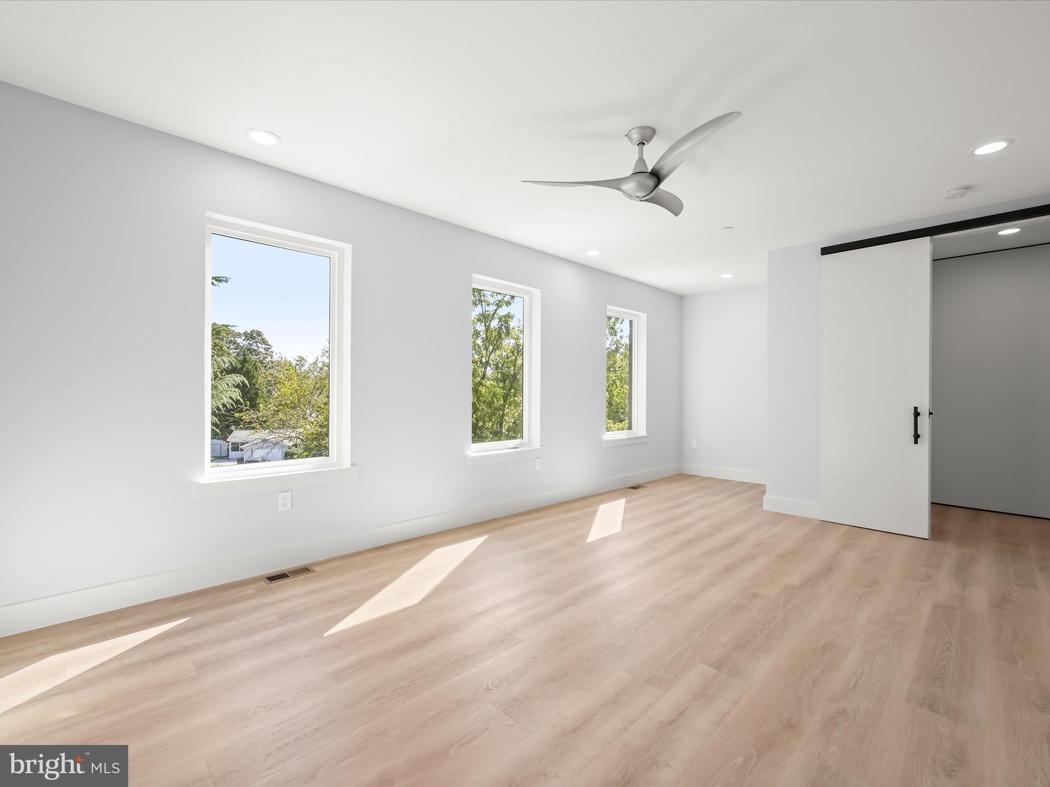 MAGOTHY SHORES - Residential