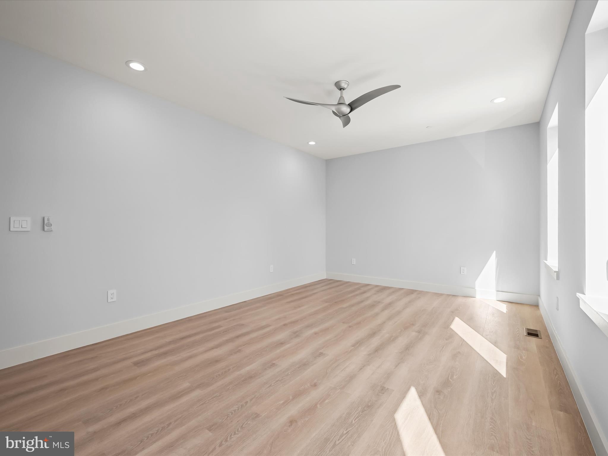 MAGOTHY SHORES - Residential