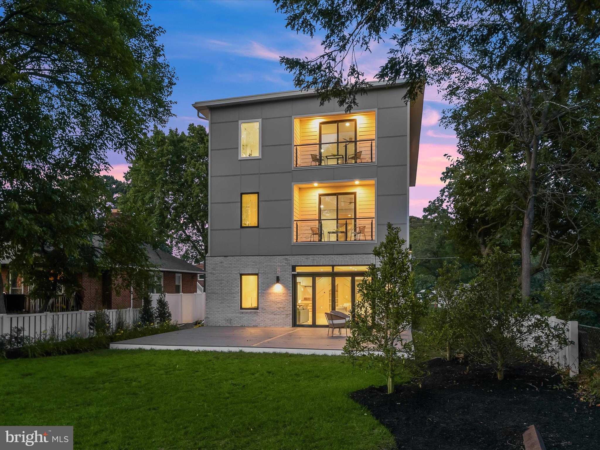 MAGOTHY SHORES - Residential