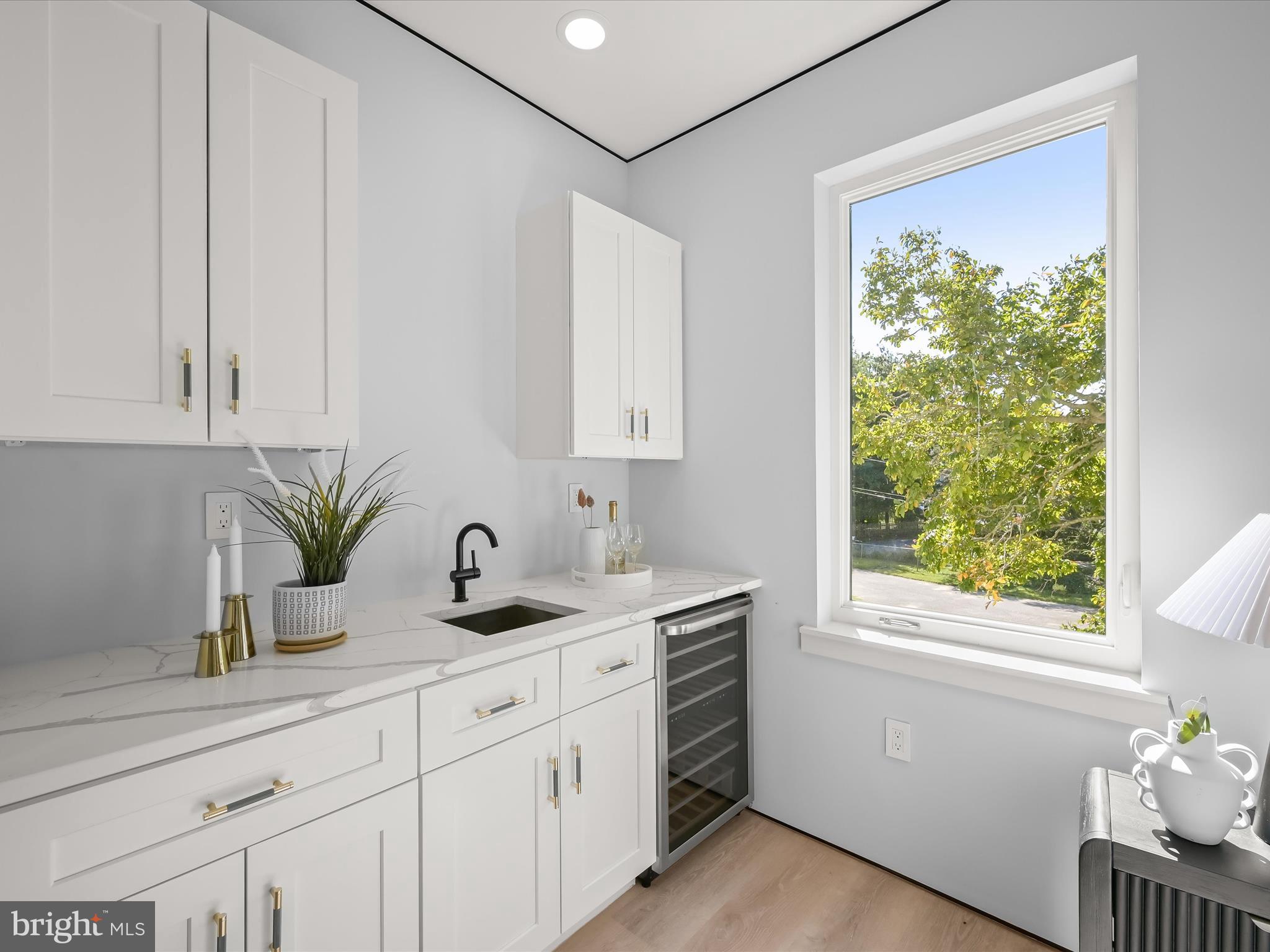 MAGOTHY SHORES - Residential