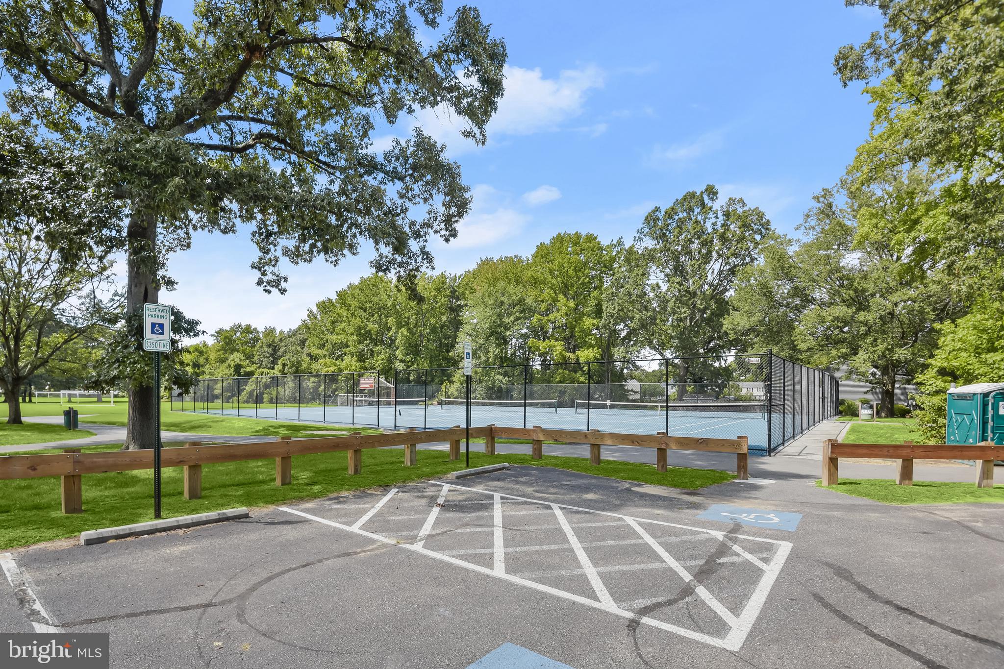 MAGOTHY SHORES - Residential