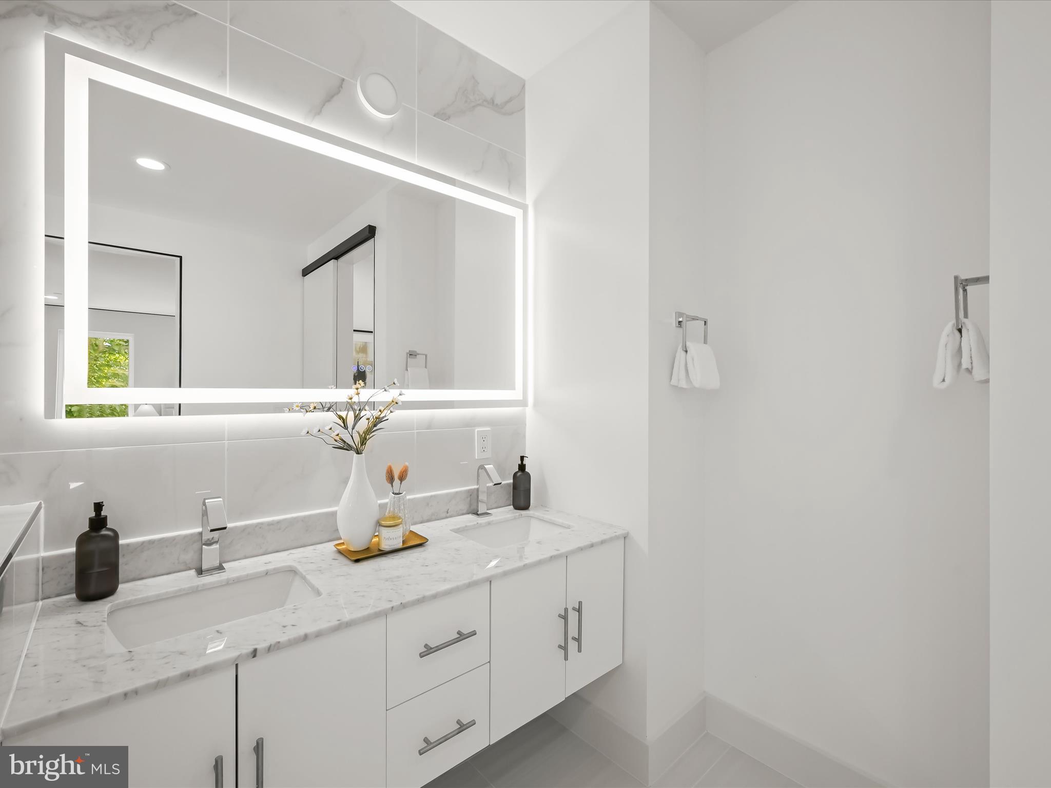 MAGOTHY SHORES - Residential