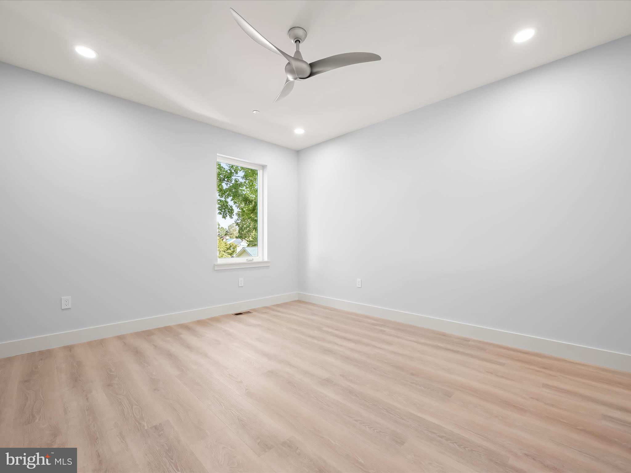 MAGOTHY SHORES - Residential