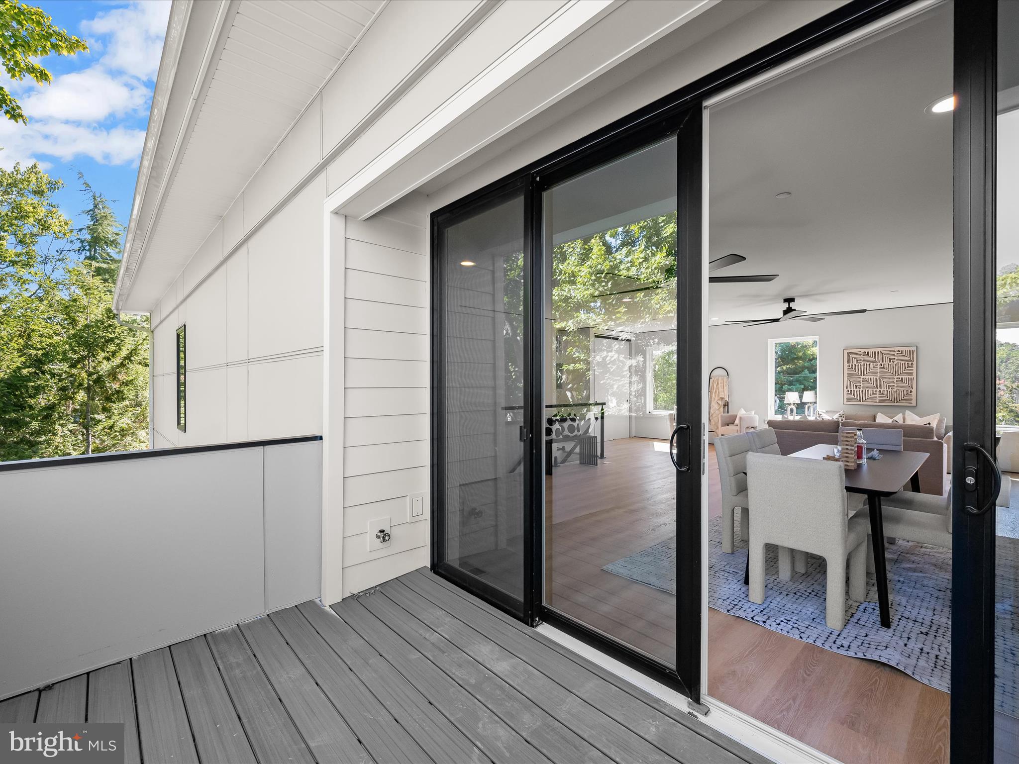 MAGOTHY SHORES - Residential