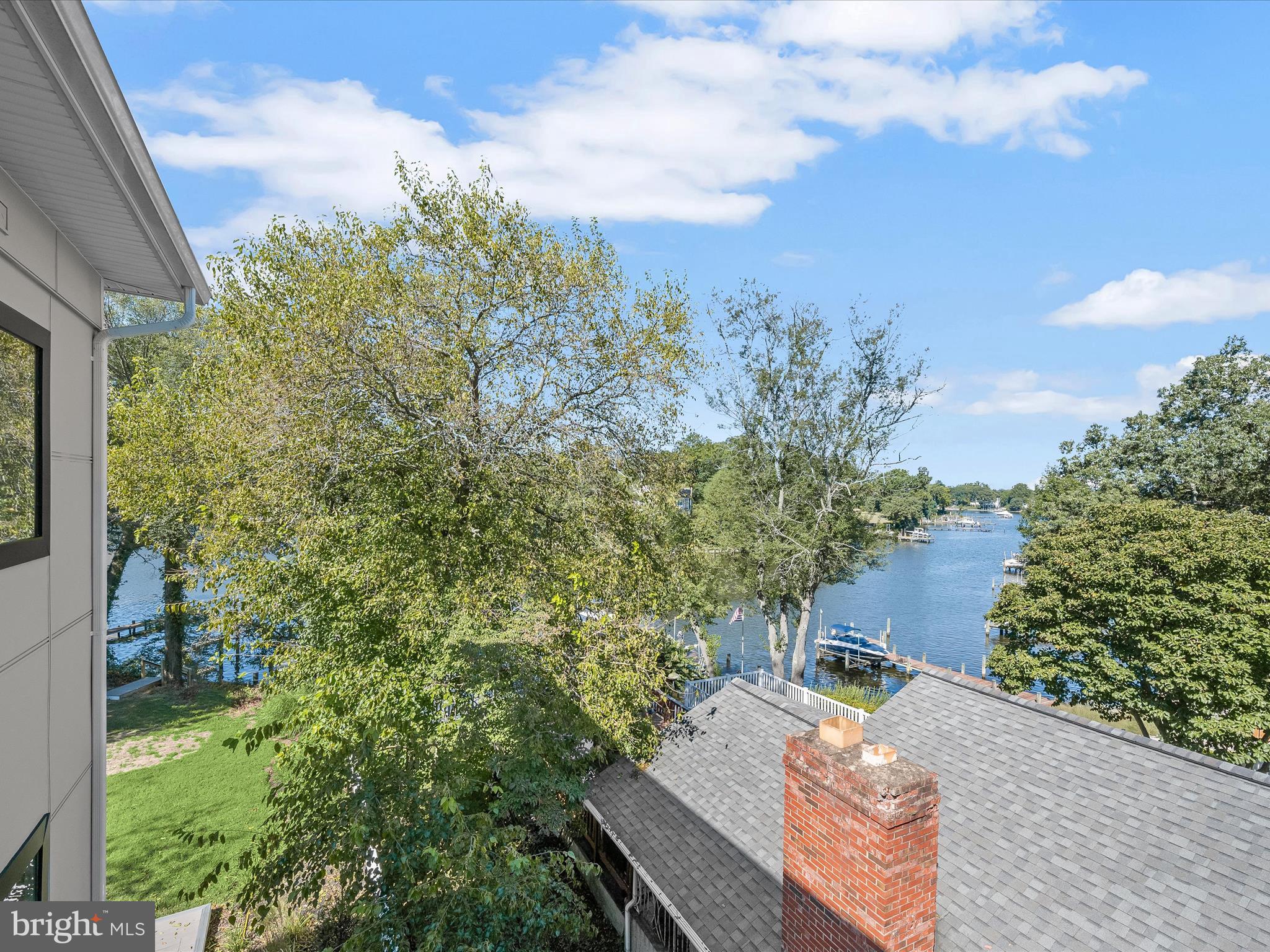 MAGOTHY SHORES - Residential