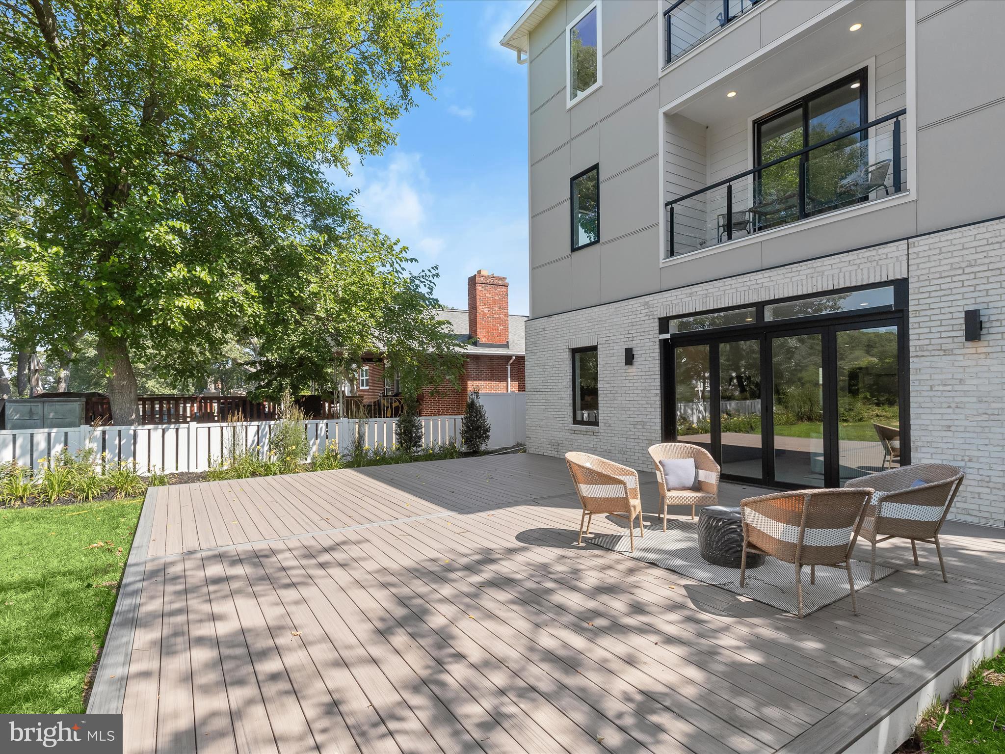 MAGOTHY SHORES - Residential