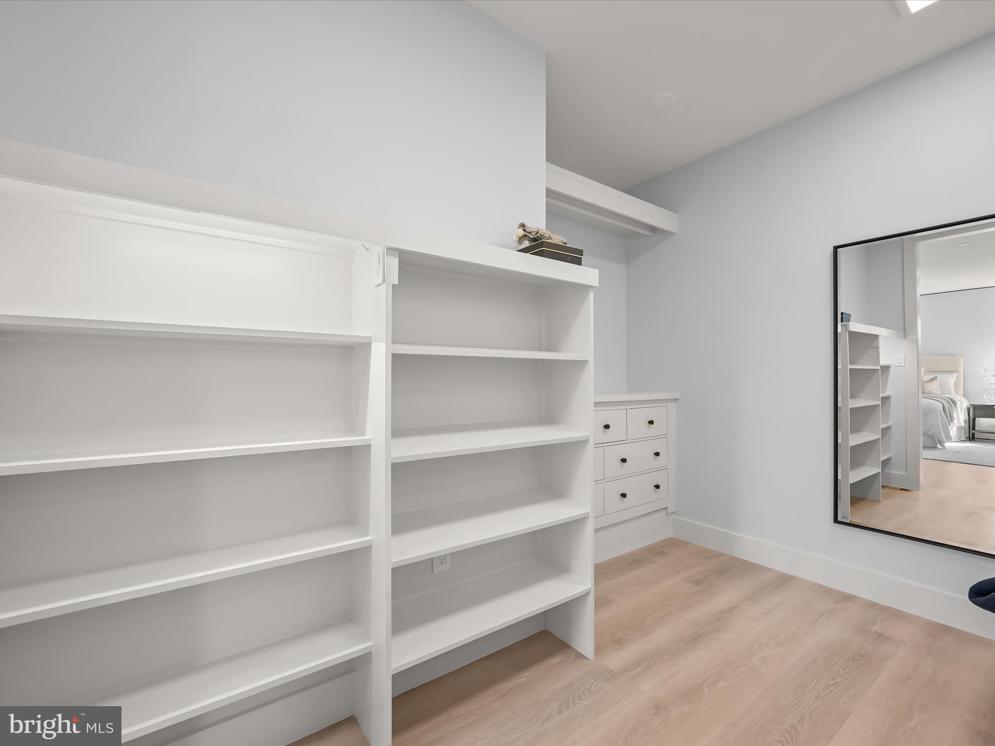 MAGOTHY SHORES - Residential