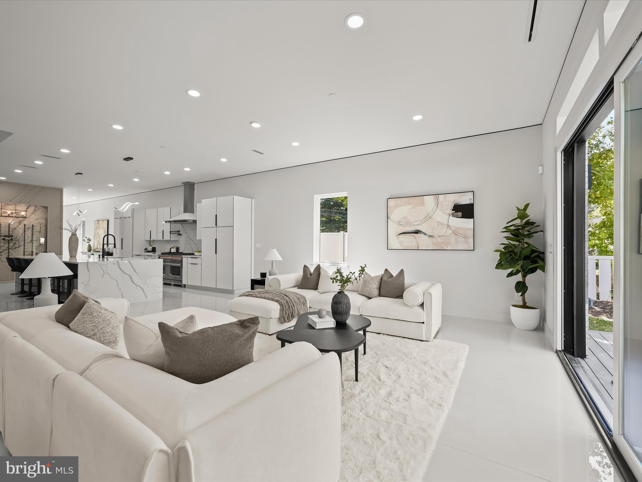 MAGOTHY SHORES - Residential