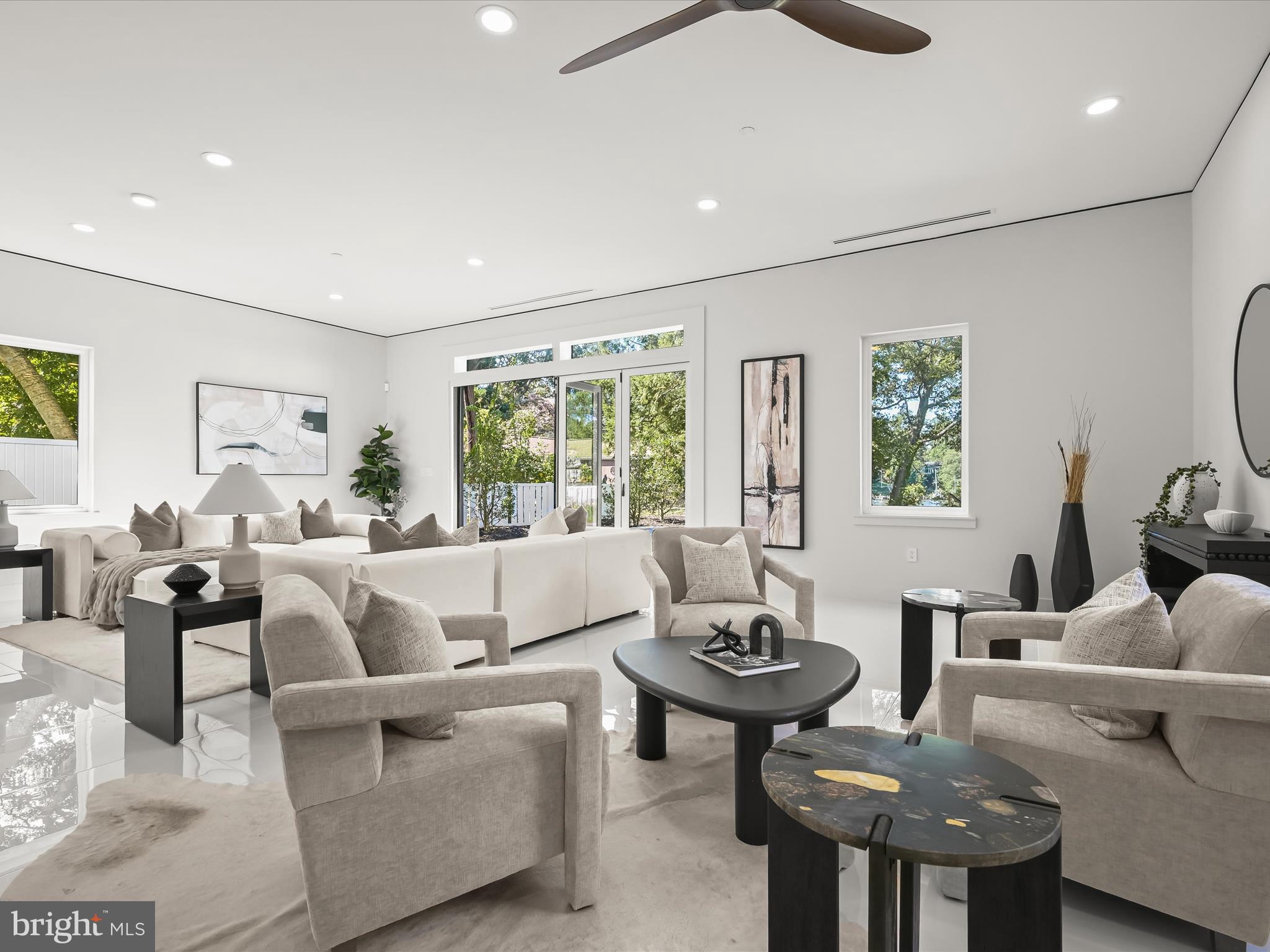 MAGOTHY SHORES - Residential