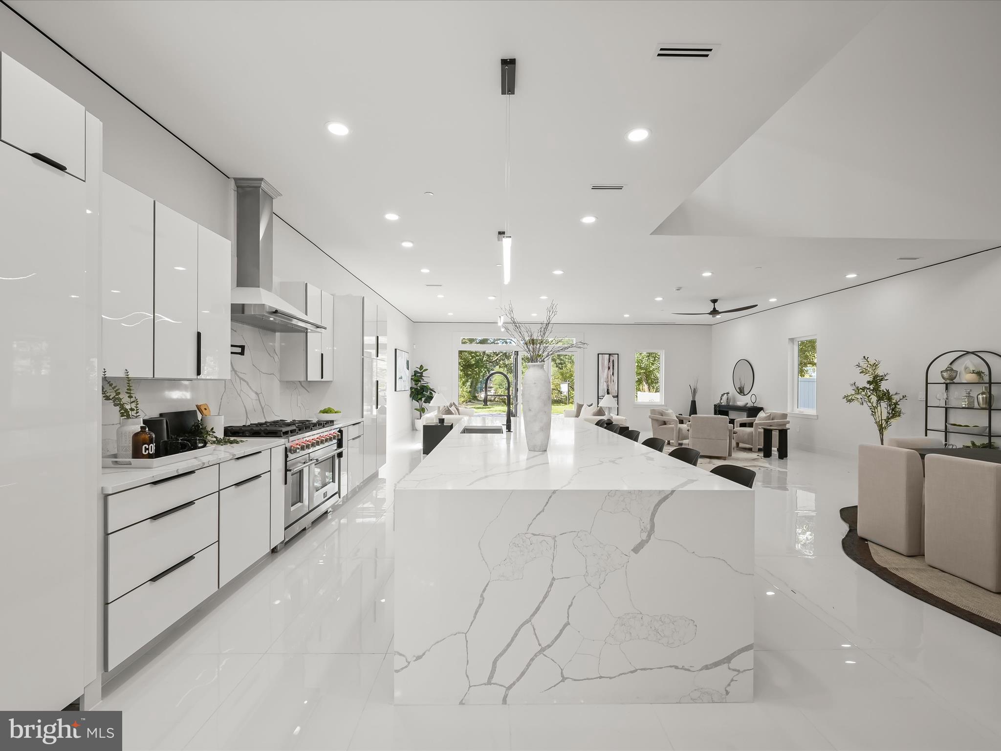 MAGOTHY SHORES - Residential