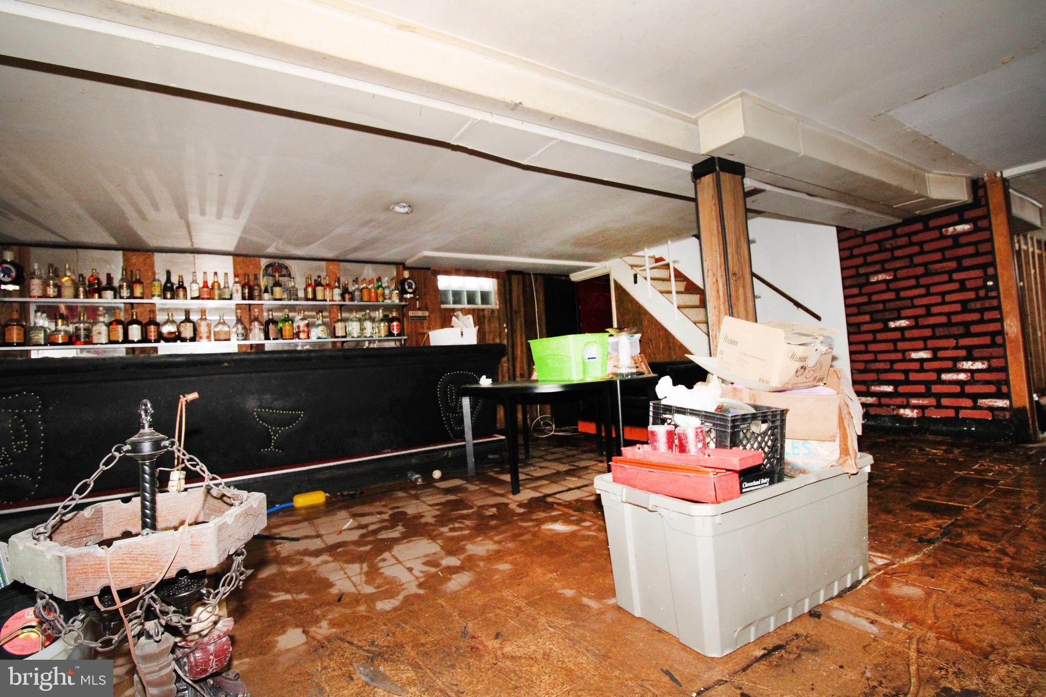 WINDSOR FARMS - Residential