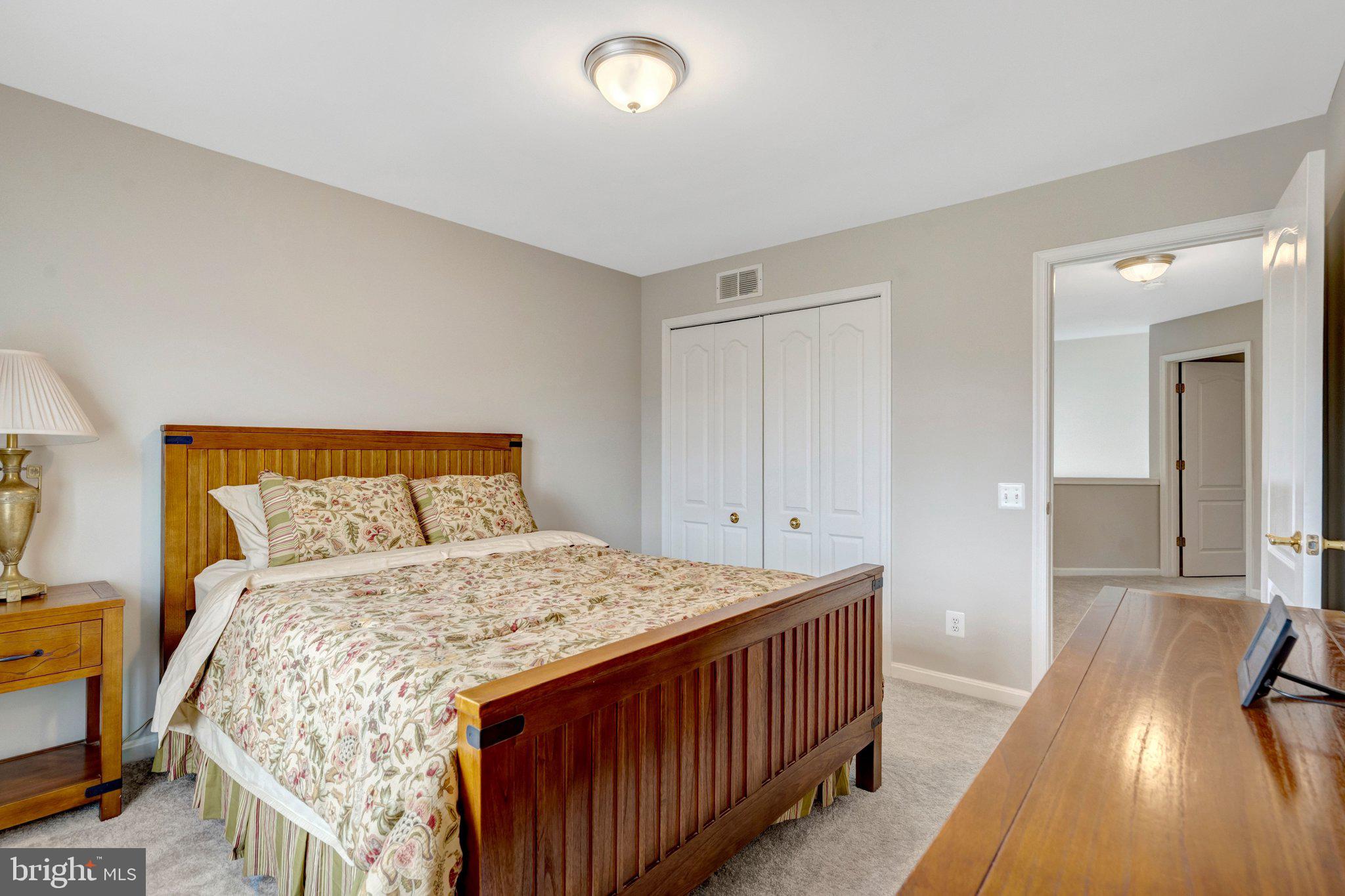 OAKS AT CROSSPOINTE - Residential