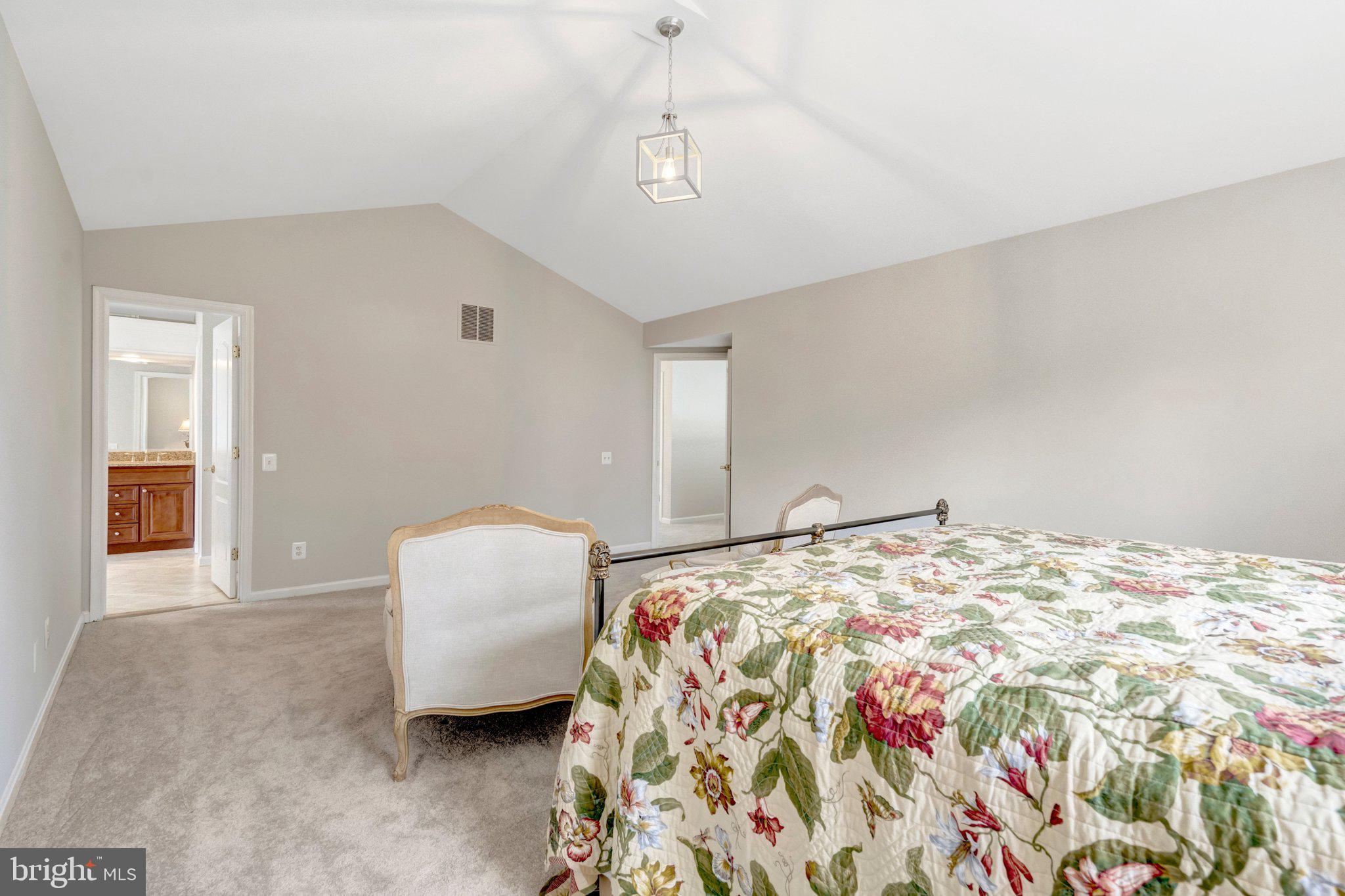 OAKS AT CROSSPOINTE - Residential