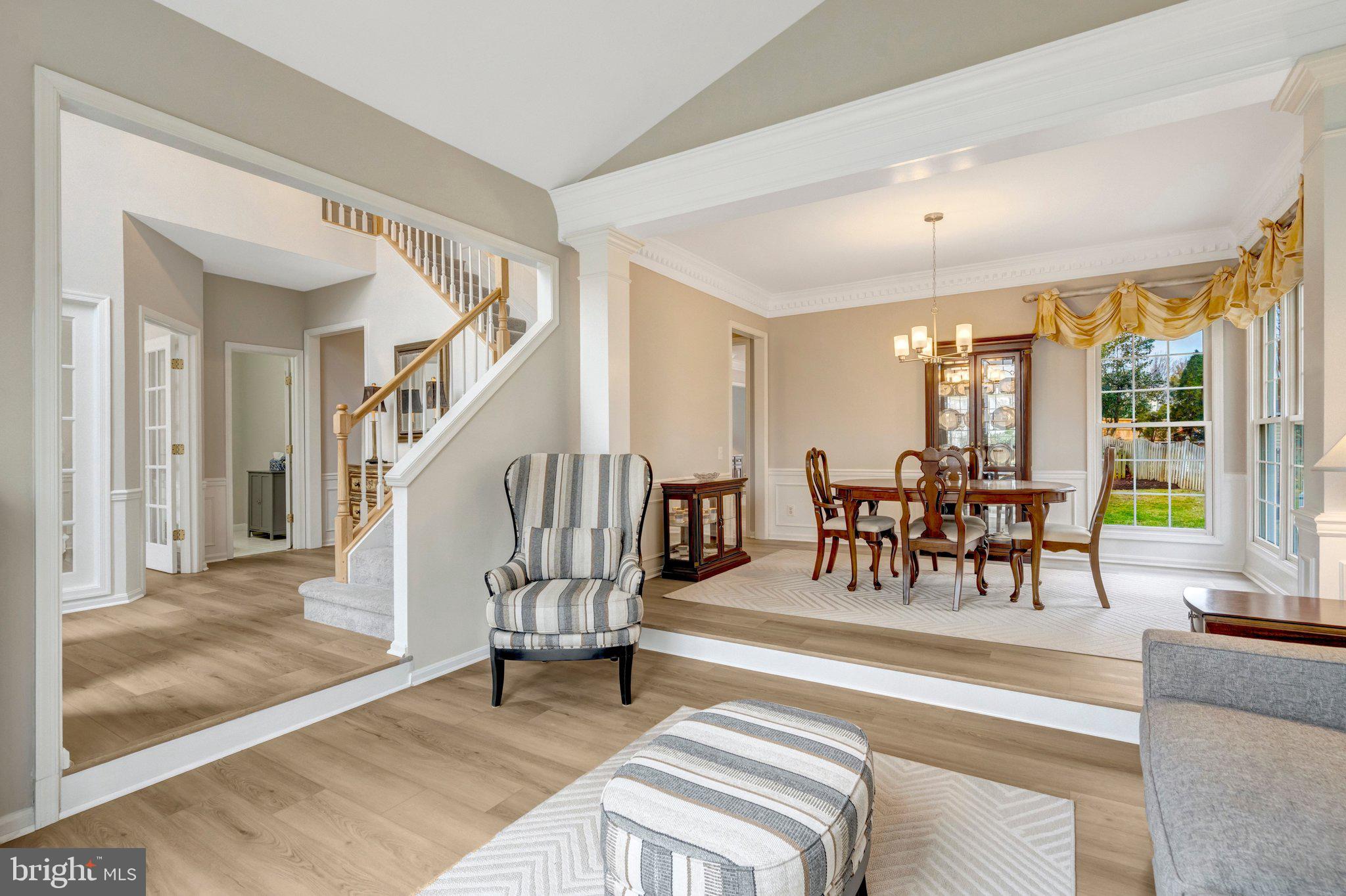 OAKS AT CROSSPOINTE - Residential