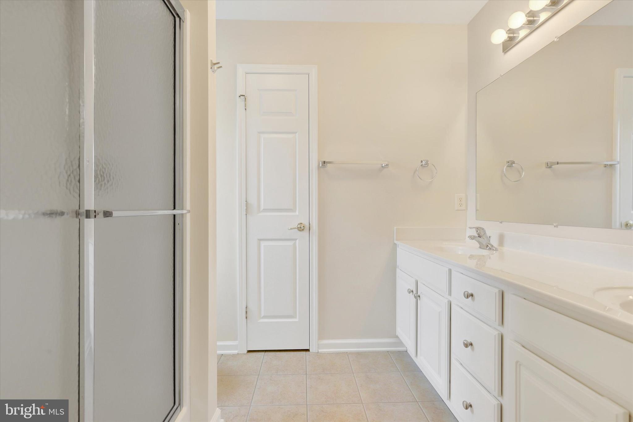 PENN NATIONAL GOLF COURSE COMMUNITY - Residential