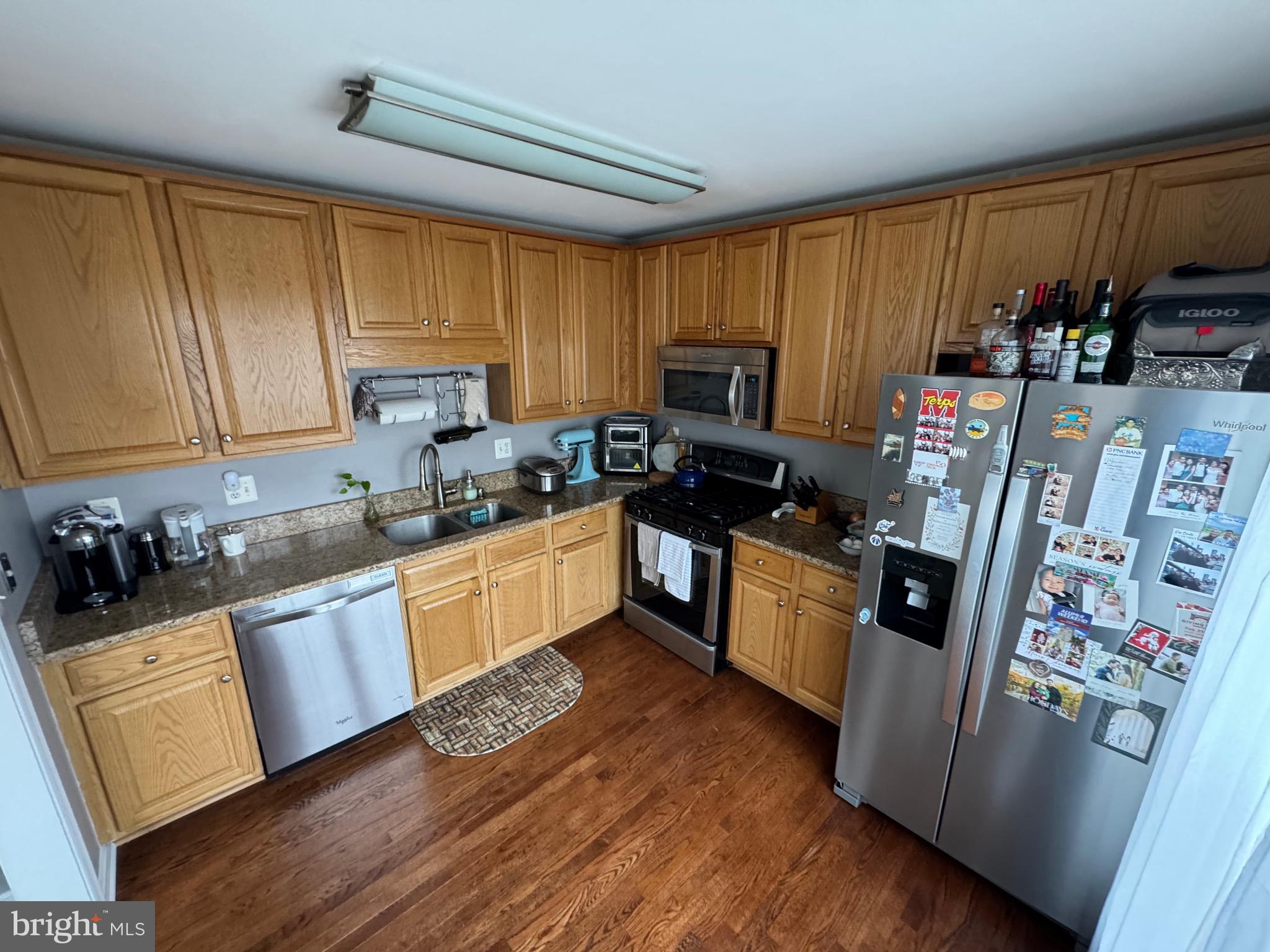 SYCAMORES AT VAN DORN - Residential Lease