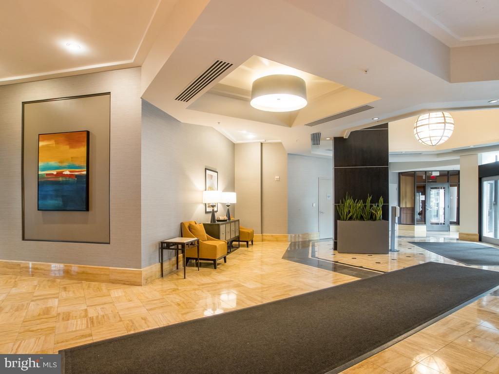 NORTHAMPTON PLACE - Residential Lease