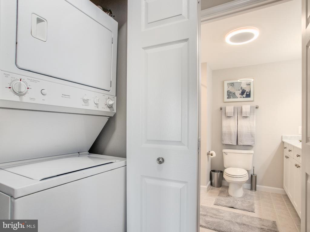 NORTHAMPTON PLACE - Residential Lease