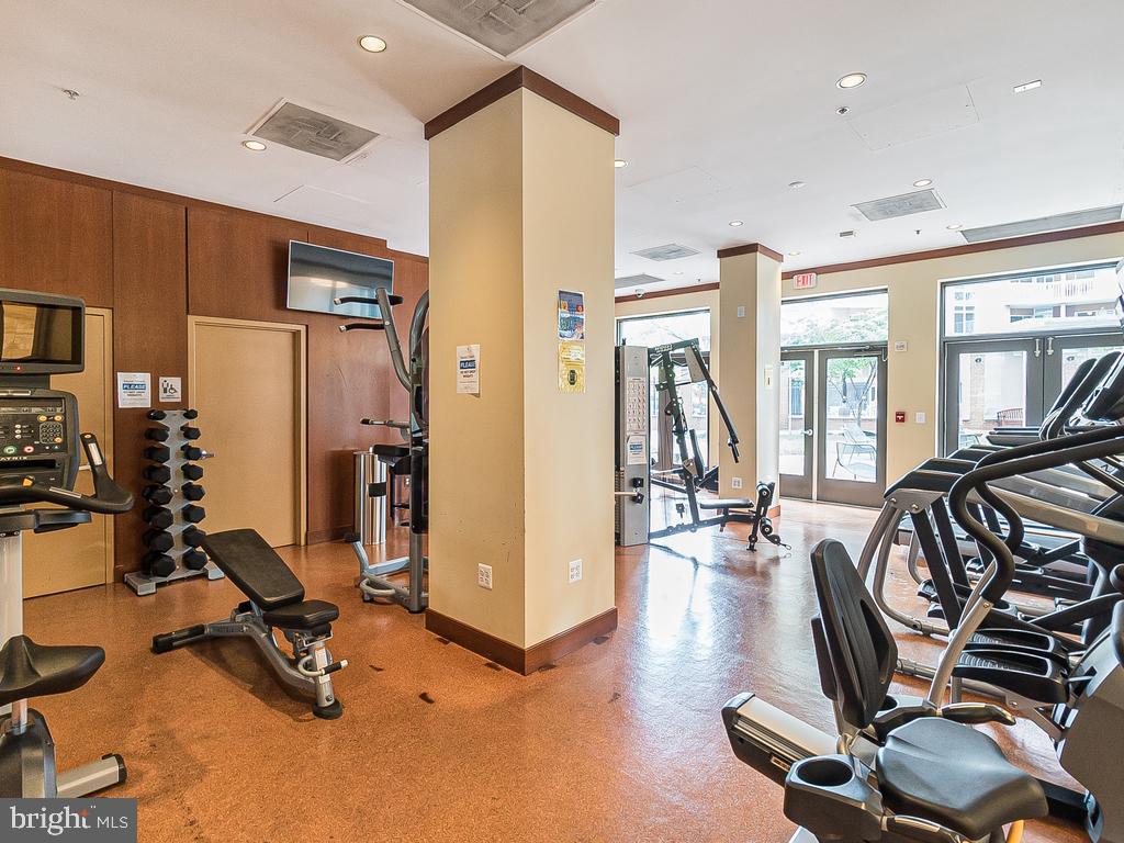 NORTHAMPTON PLACE - Residential Lease