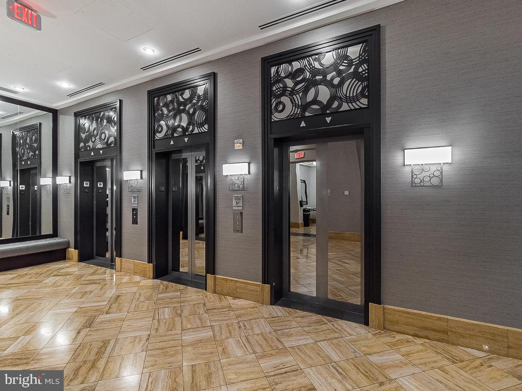 NORTHAMPTON PLACE - Residential Lease