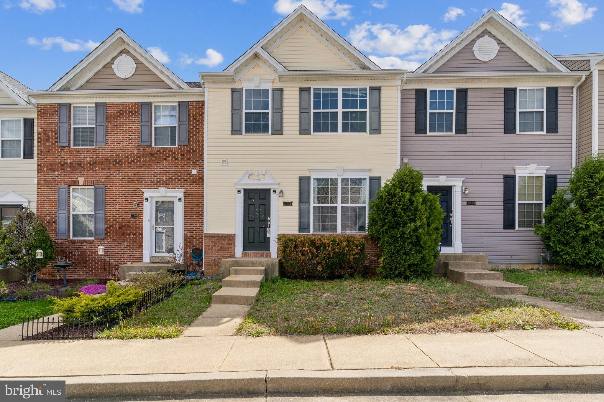 Welcome to this large 3 bed, 3.5 bath modern townhome in the desirable Willowgate community. Just minutes from PAX River Naval Base and shopping in California, MD, this home offers convenience, comfort, and style. With a little improvements this home will provide you with instant equity as homes in the community are valued well above $330,000!
Enjoy a bright, open floor plan with hardwood floors, a spacious living and dining area, and a modern eat-in kitchen and walk-out to your large fenced in backyard. Upstairs, you’ll find three large bedrooms, two secondary bedrooms and a generous primary suite complete with a walk-in closet and private full bath. The finished lower level offers a large recreation room, a den, a full bath, and ample storage.
Additional perks include, easy parking, access to major highways connecting you to the greater DC/MD/VA Region and the beaches. Low-maintenance living at its best! Instant Showing Appointments Available! Home will sell fast!