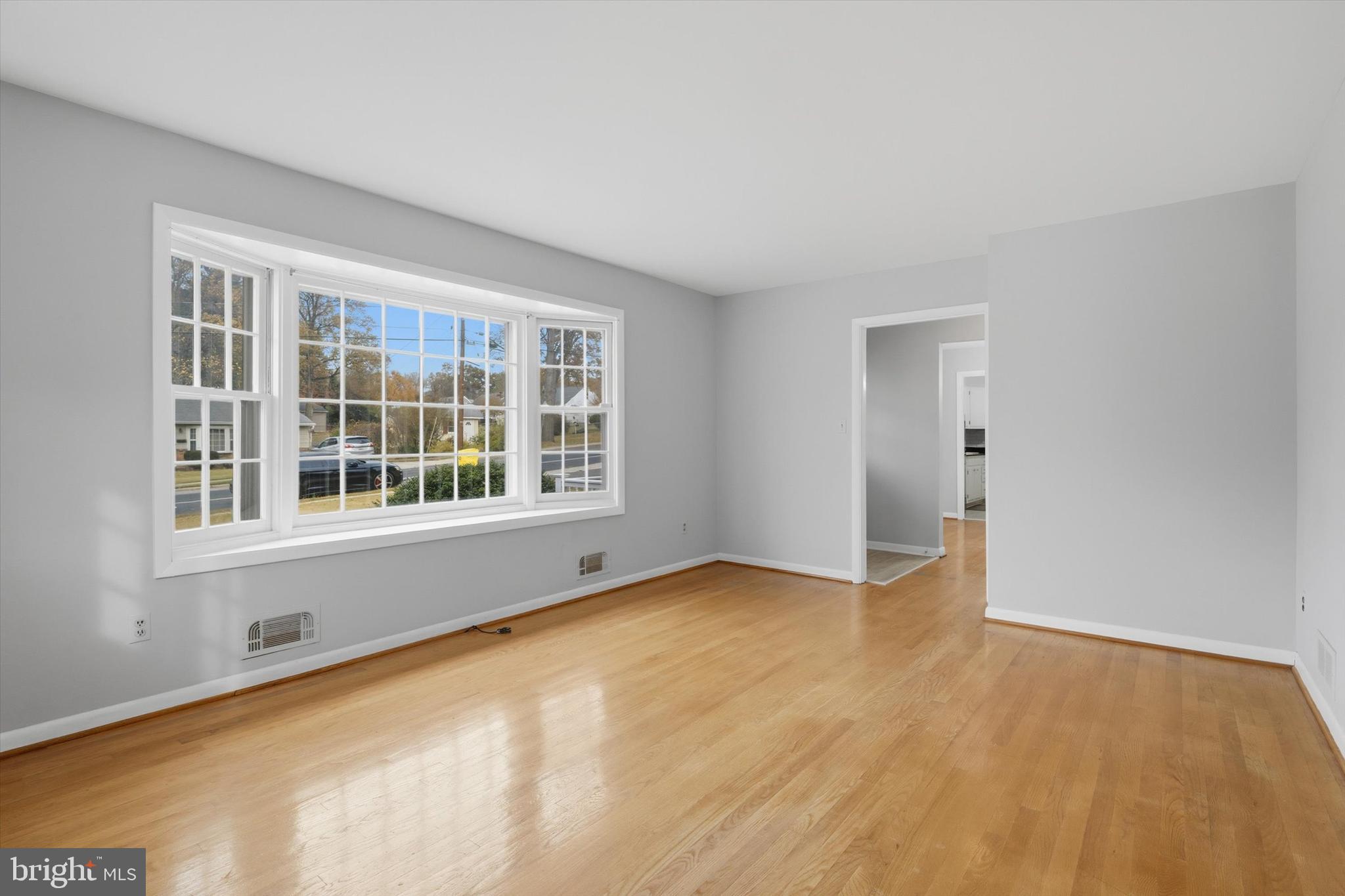 LINTHICUM - Residential