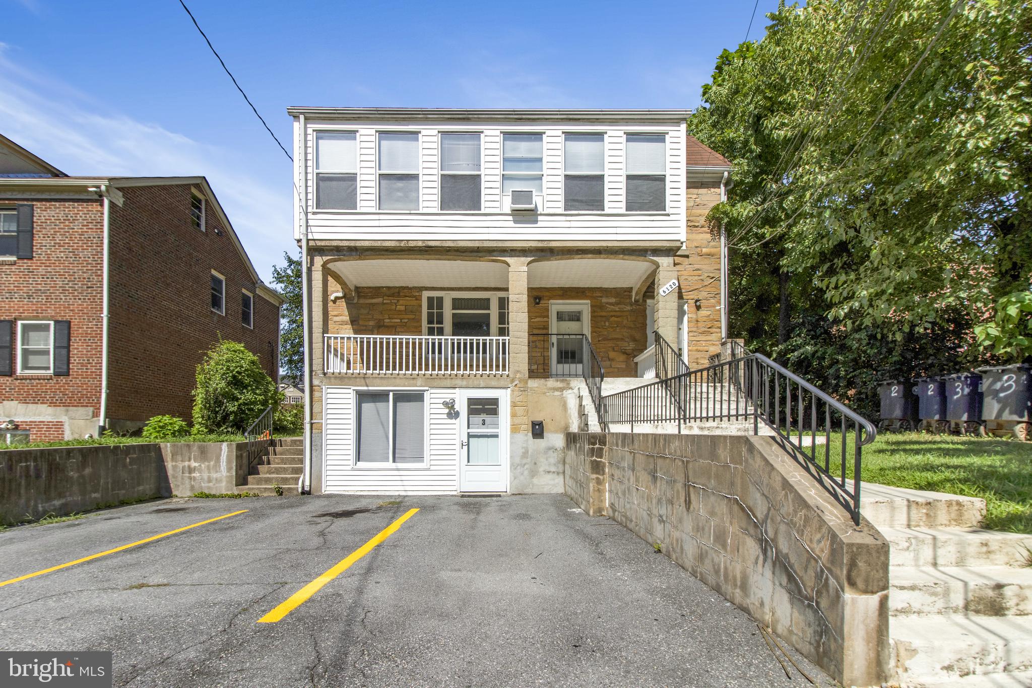 HYATTSVILLE HILLS - Residential Lease