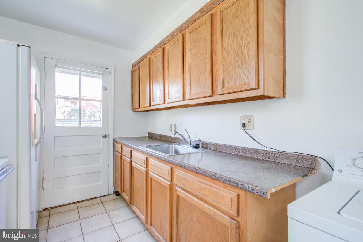 HYATTSVILLE HILLS - Residential Lease