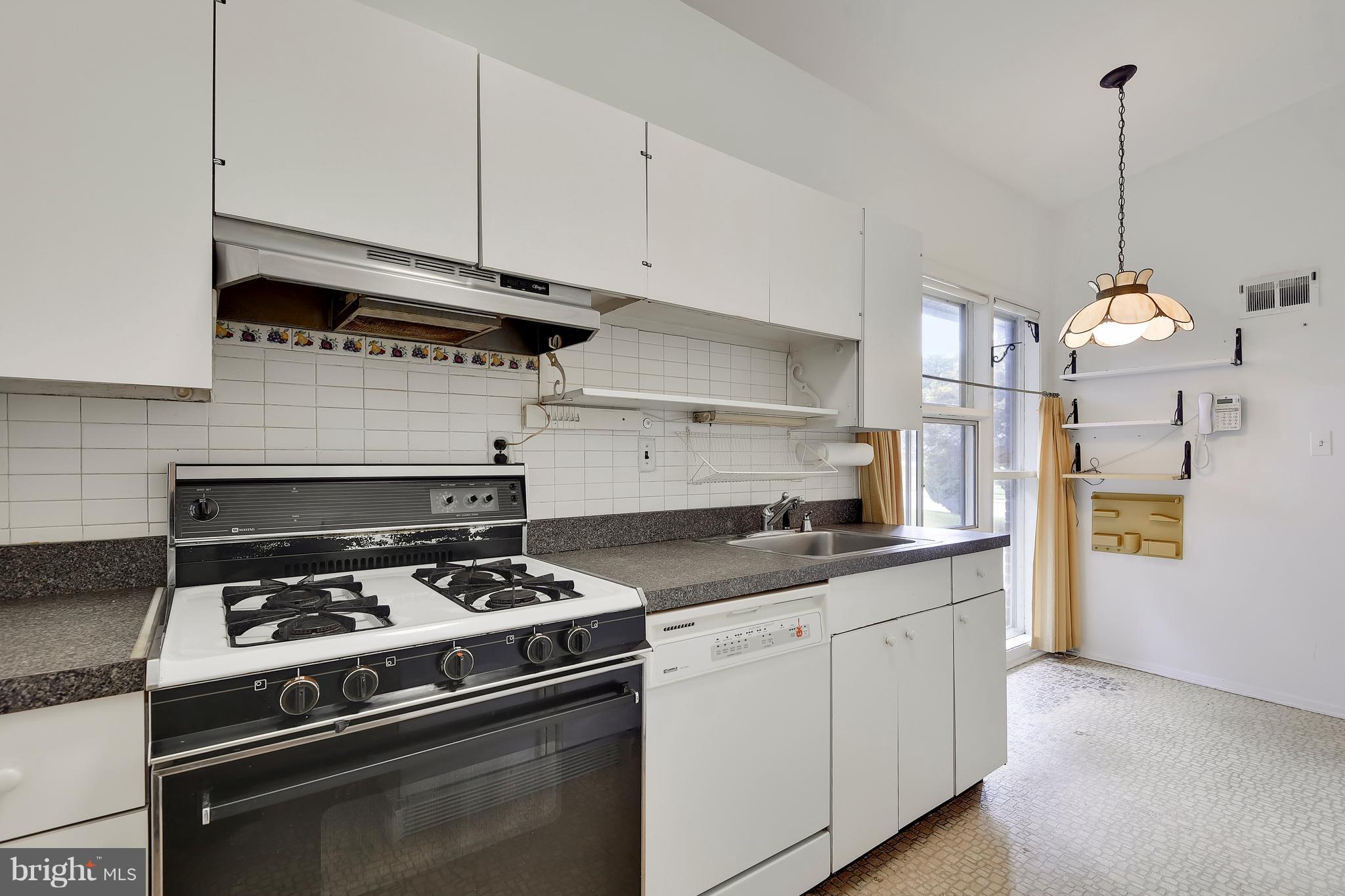 SUMMIT PARK - Residential