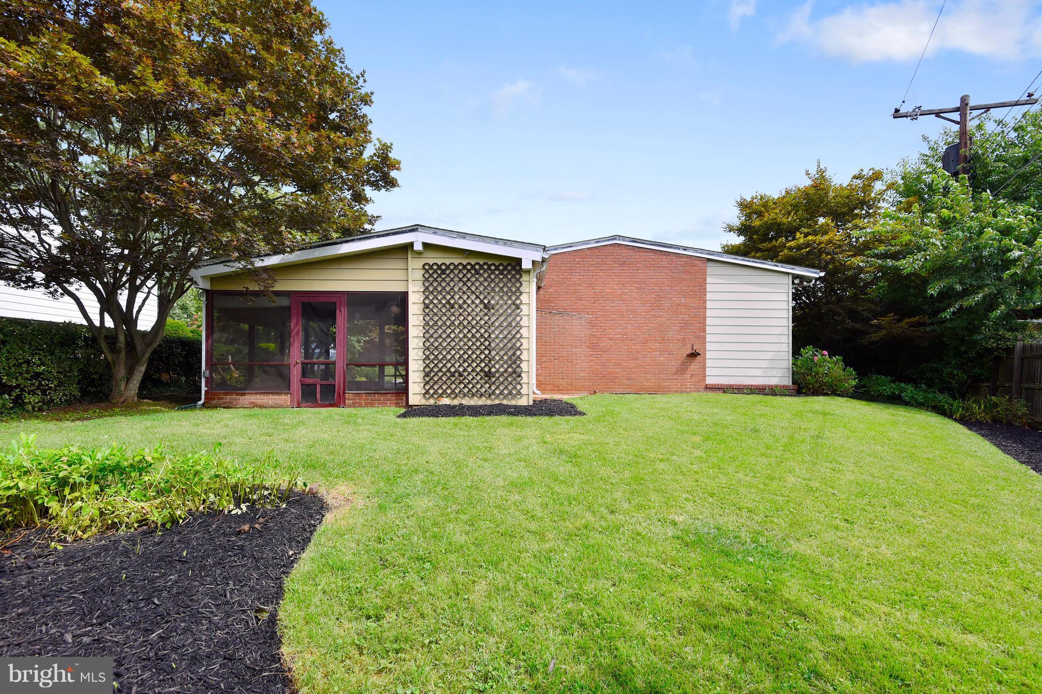 SUMMIT PARK - Residential