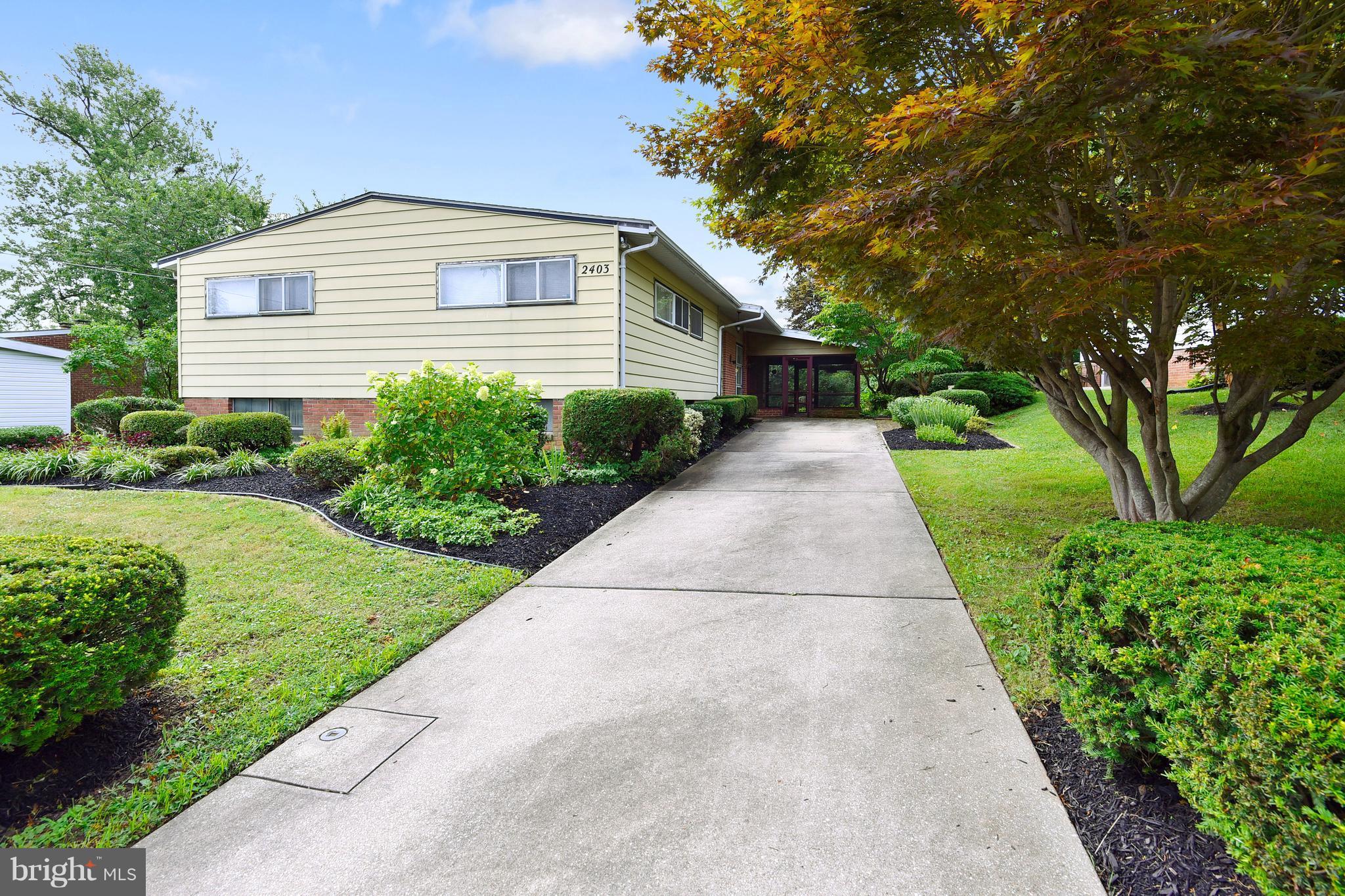 SUMMIT PARK - Residential