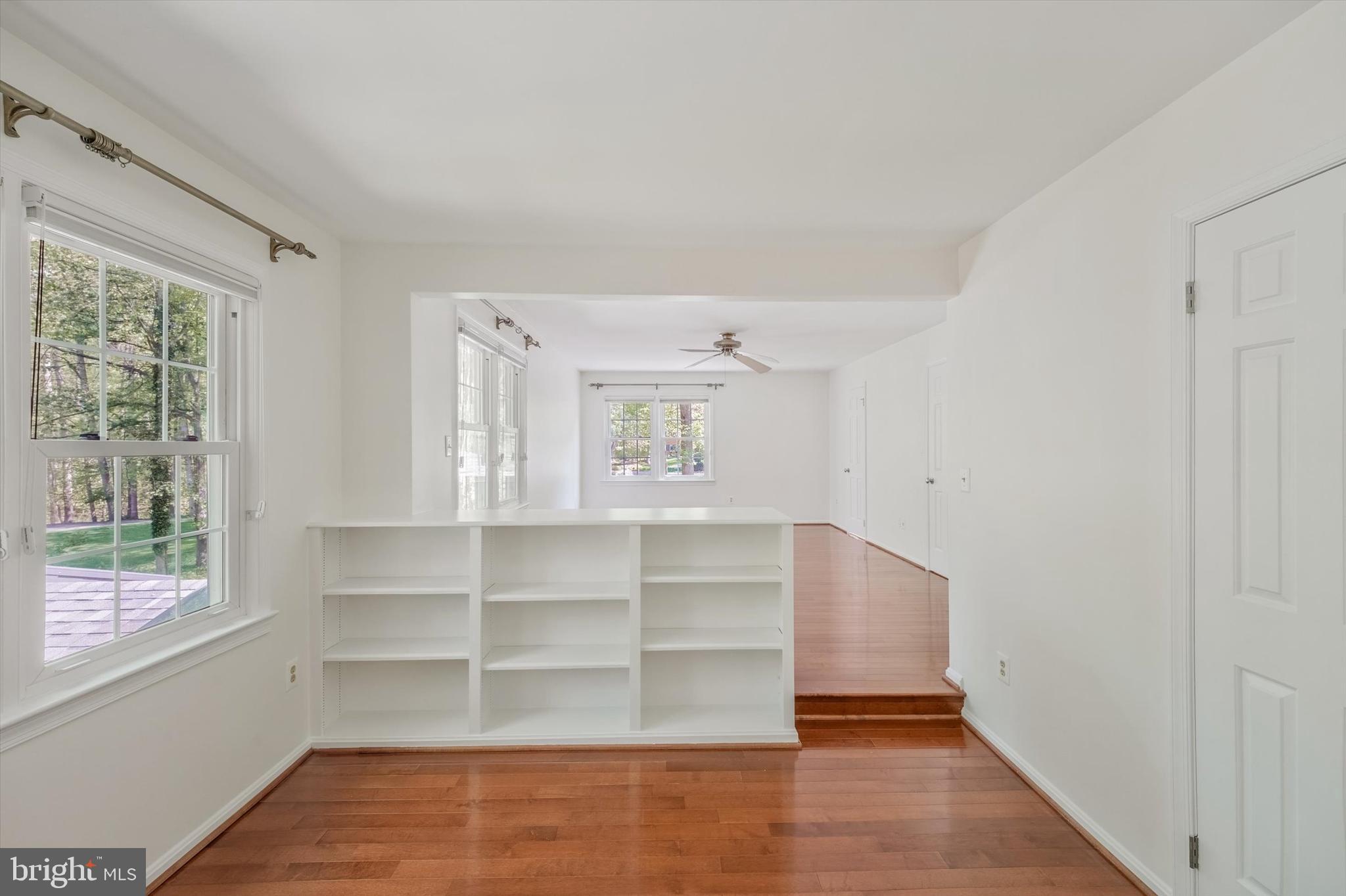 OAKBROOK - Residential