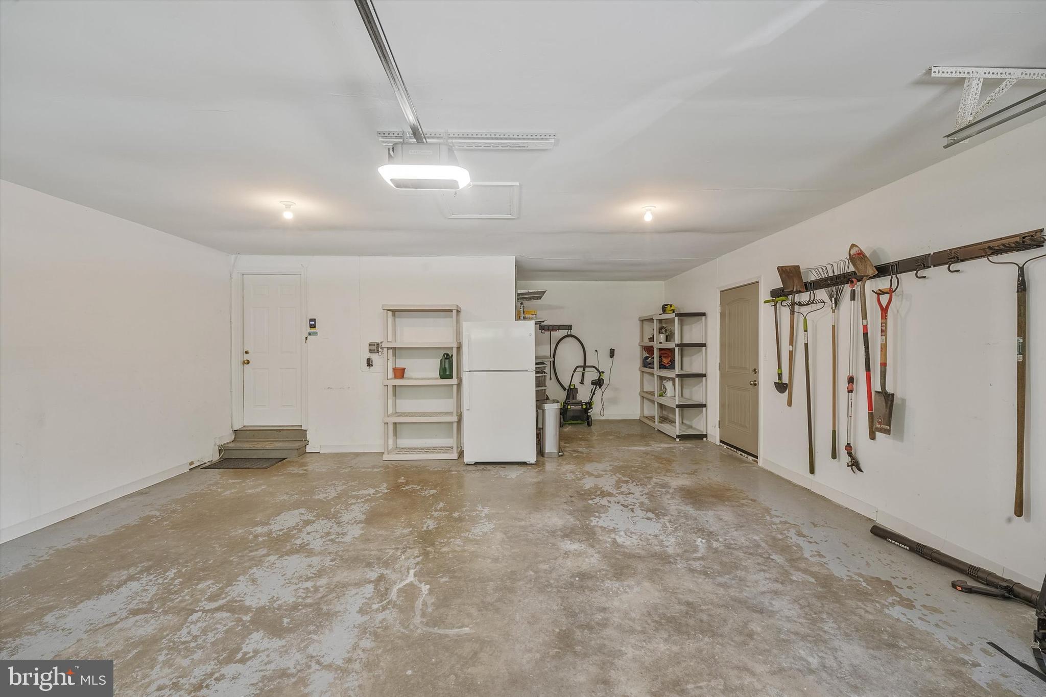 OAKBROOK - Residential