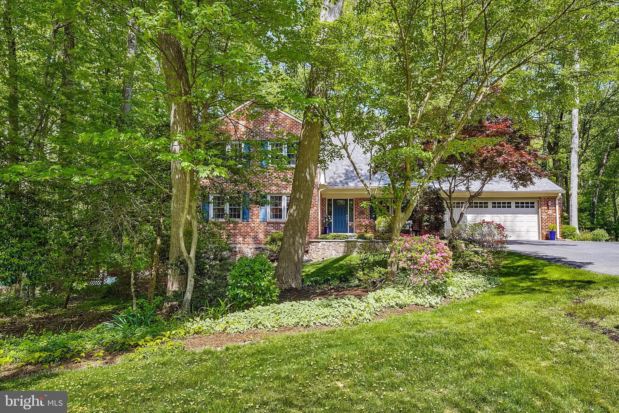 OAKBROOK - Residential