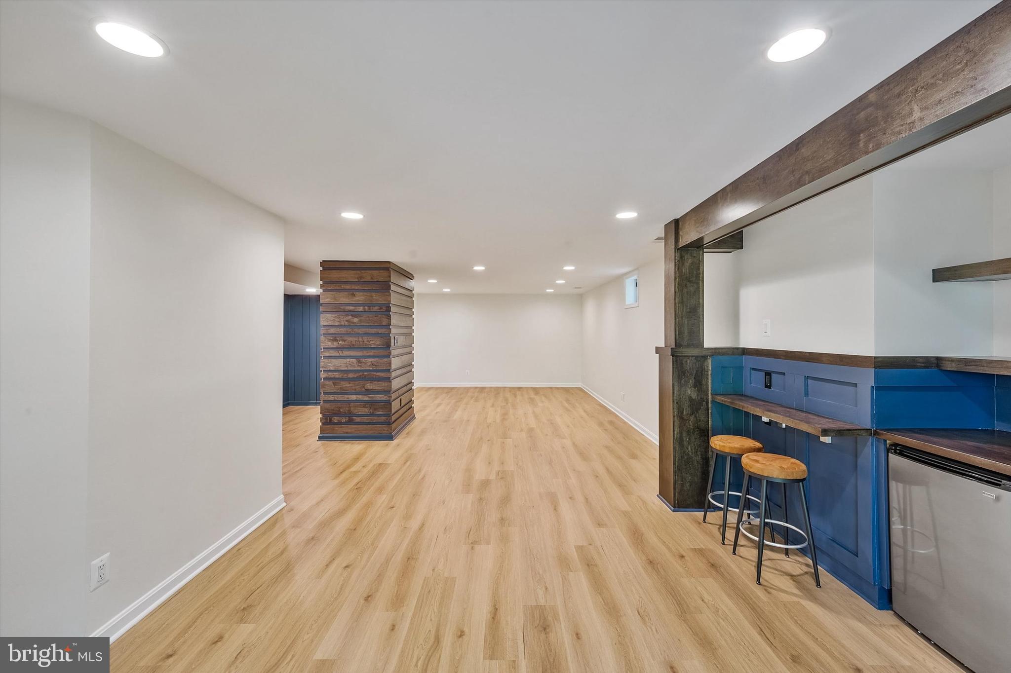 OAKBROOK - Residential