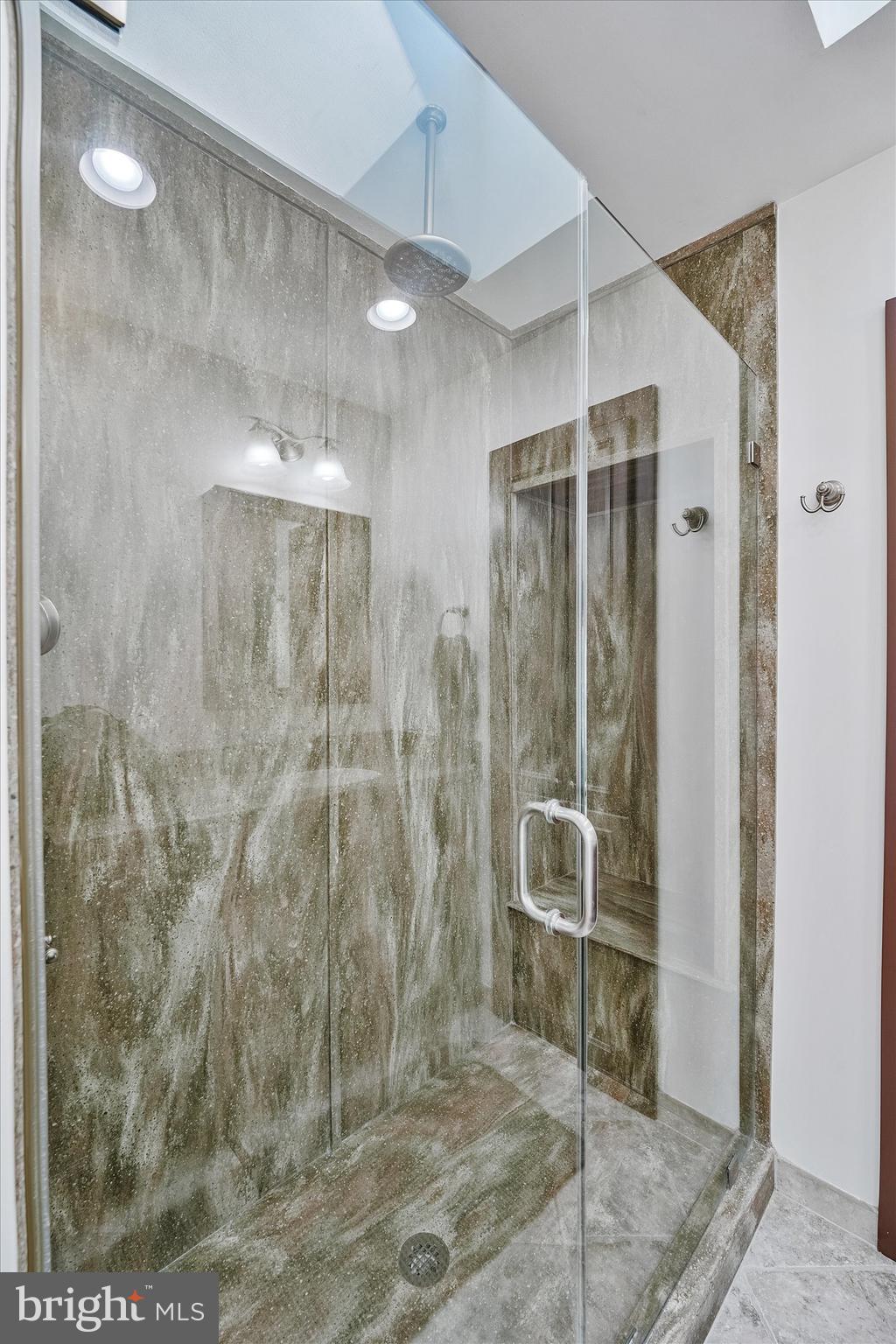 OAKBROOK - Residential