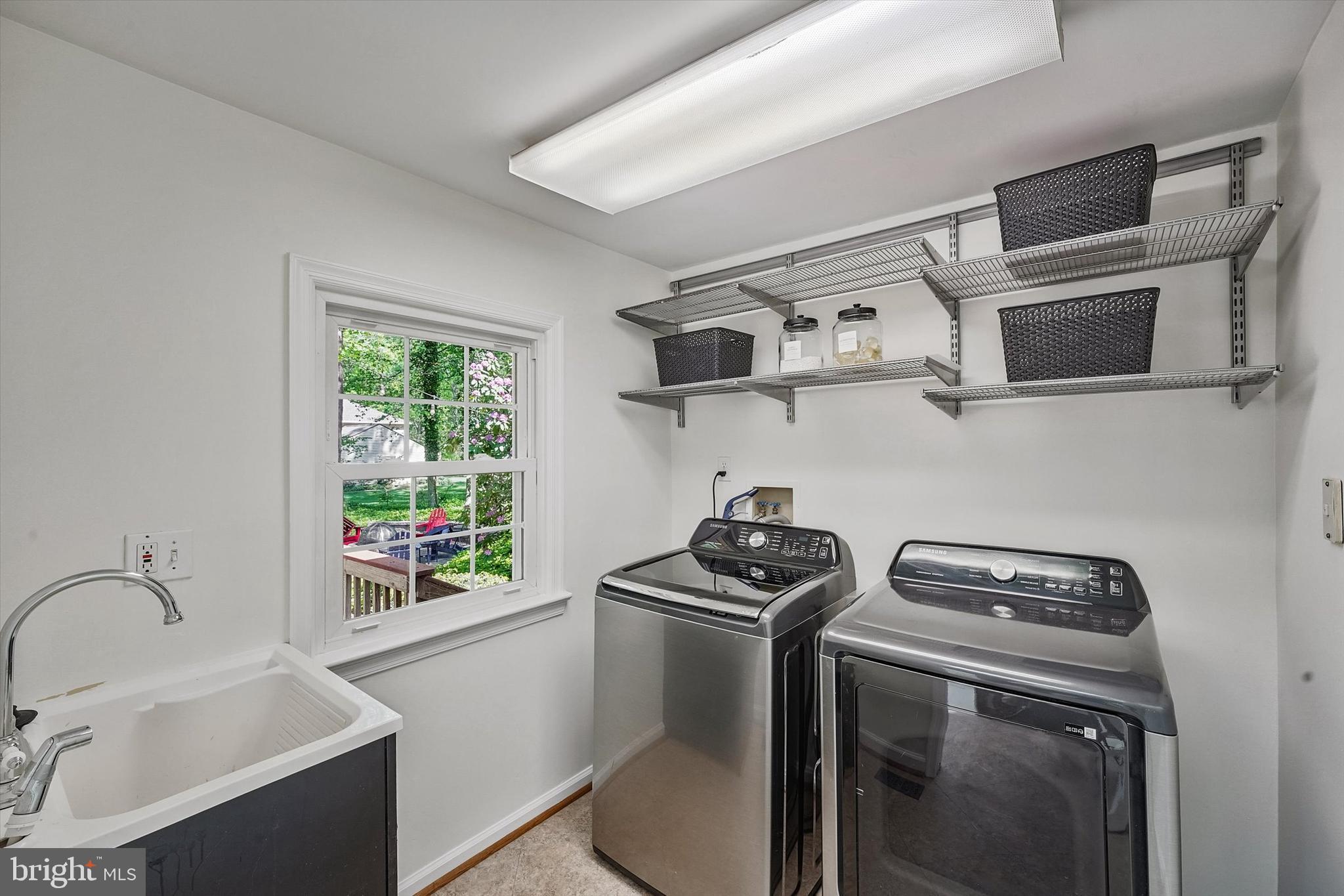 OAKBROOK - Residential