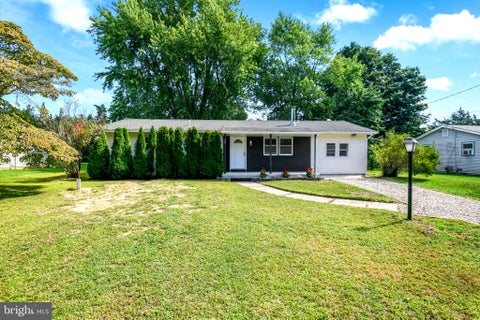 Homes For Sale - 308 Ash Road<br/> TUCKERTON, NJ 08087