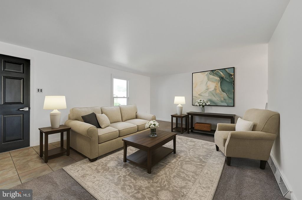 Photo of 848 Garnet Avenue, LANCASTER, PA 17603 (MLS # PALA2075910)