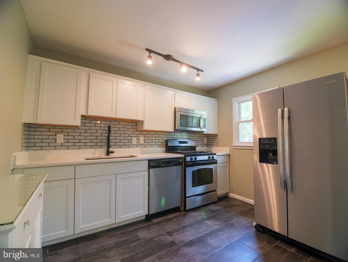 MARLBORO MEADOWS - Residential Lease