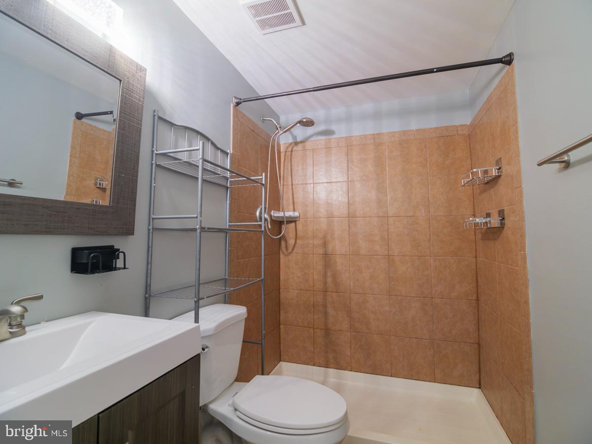 MARLBORO MEADOWS - Residential Lease