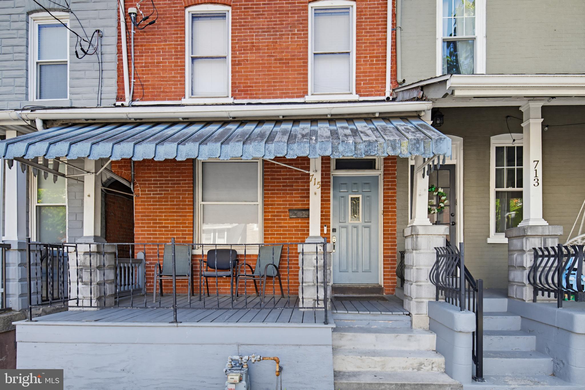 715 N QUEEN STREET