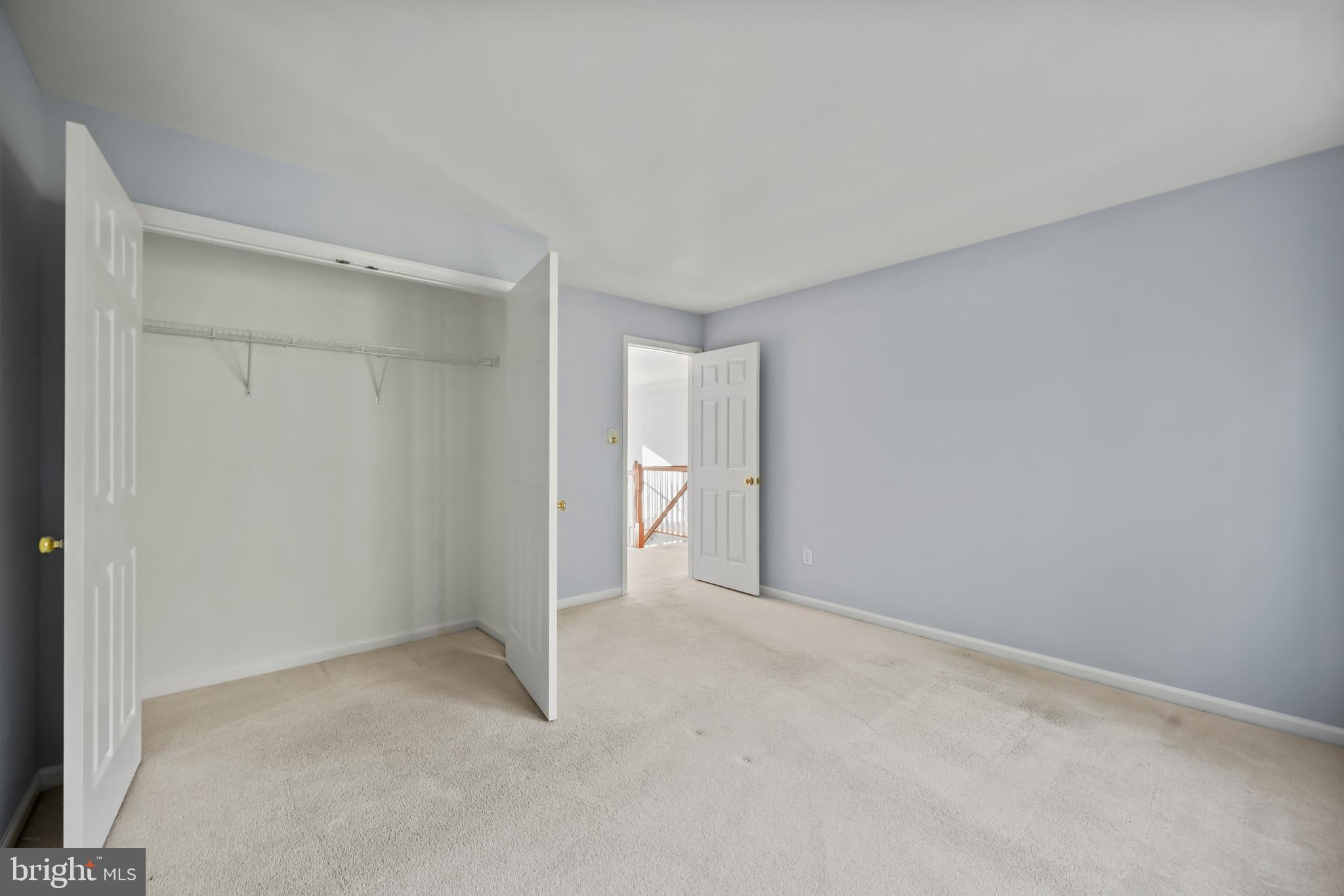 MONROE MANOR - Residential