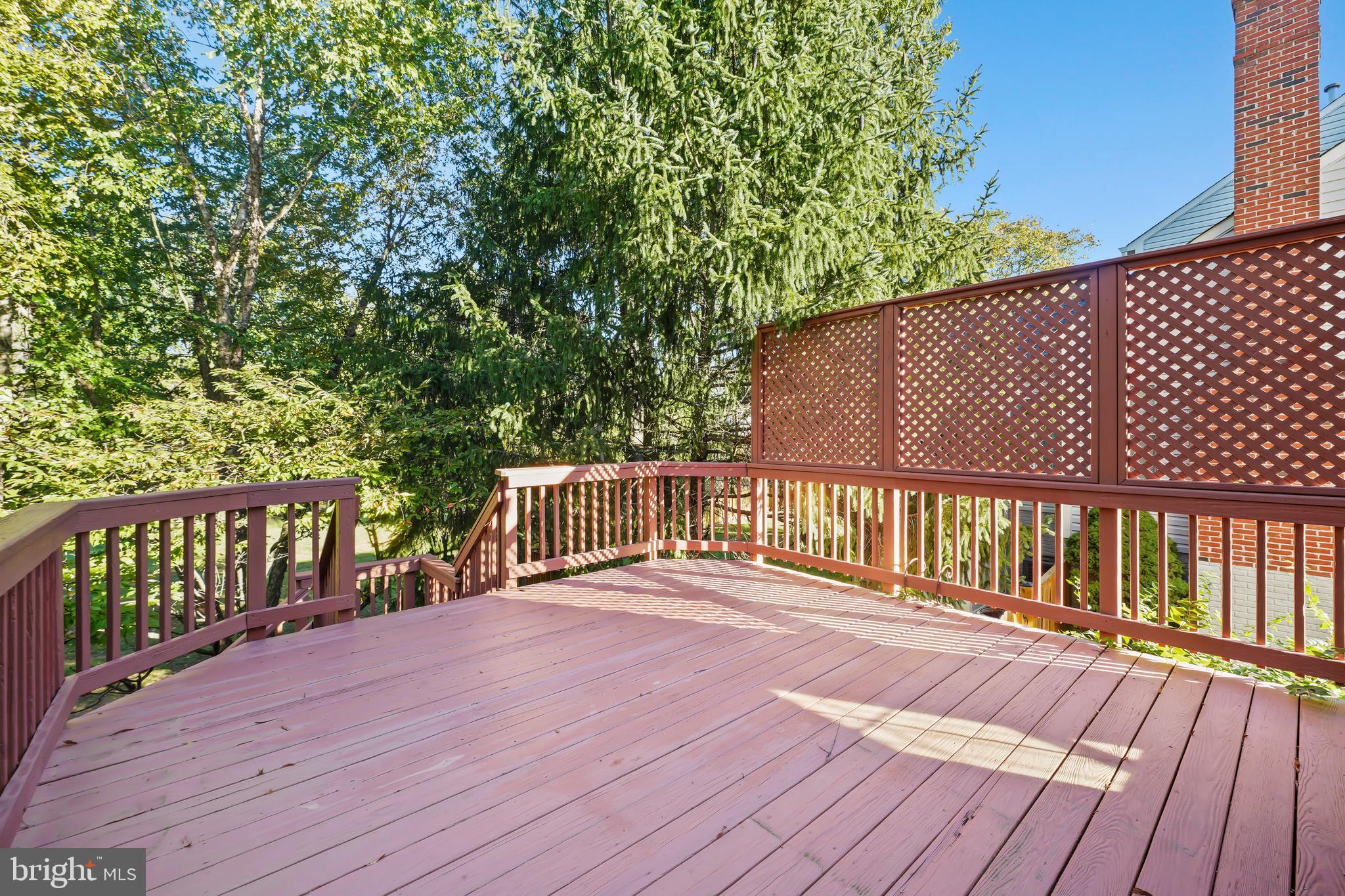 MONROE MANOR - Residential