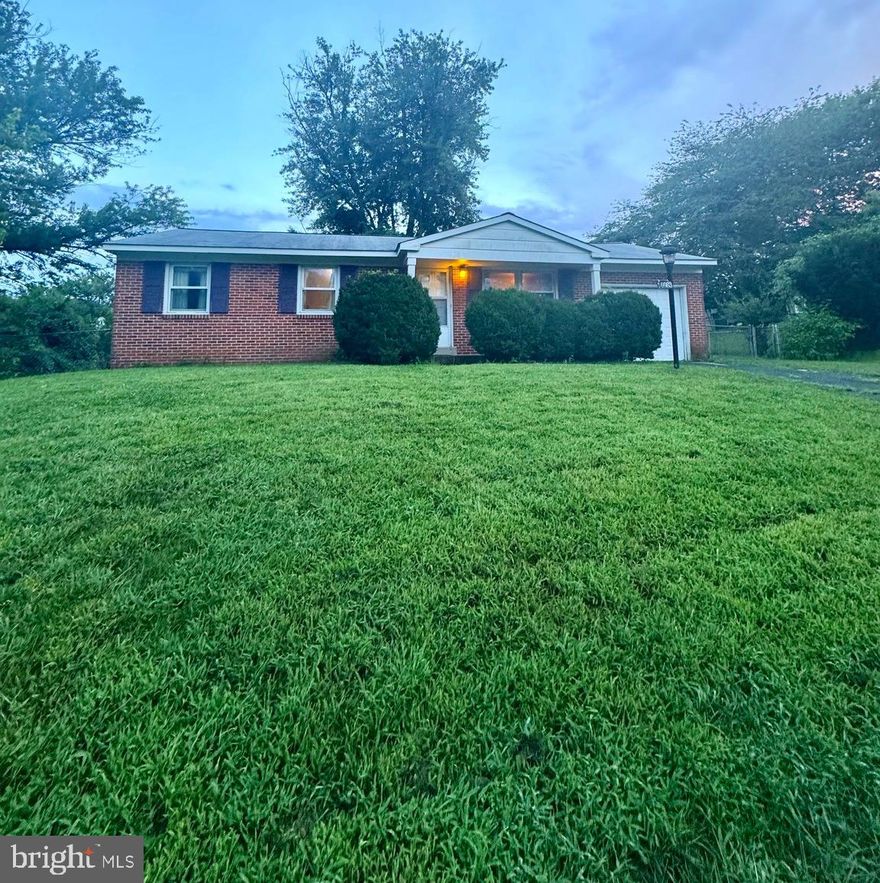 Welcome to 14663 Cloverdale Rd, a welcoming one-level home, ready for your modern updates. Thoughtfully cared for over the years, this property offers a spacious and versatile layout with plenty of natural light throughout. The primary suite includes a convenient half bath with the potential (and space) to be converted into a full bathroom, adding even more value to the space. The two other bedrooms share the hall full bathroom. 

Beyond the main living areas, you’ll find unique features that set this home apart, including a dedicated workshop and a billiards room, perfect for hobbies, entertaining, or simply enjoying extra space to unwind. A cozy front porch, full garage, long driveway, and a fenced backyard are ready for you to enjoy the lovely Virginia weather.  The flexible floor plan and prime location near all commuter routes, shopping, and dining, make this home an excellent option. Newer roof and HVAC unit! Bring your vision and make 14663 Cloverdale the dream home you’ve been waiting for.  Plenty of opportunity for viewings at the open houses!