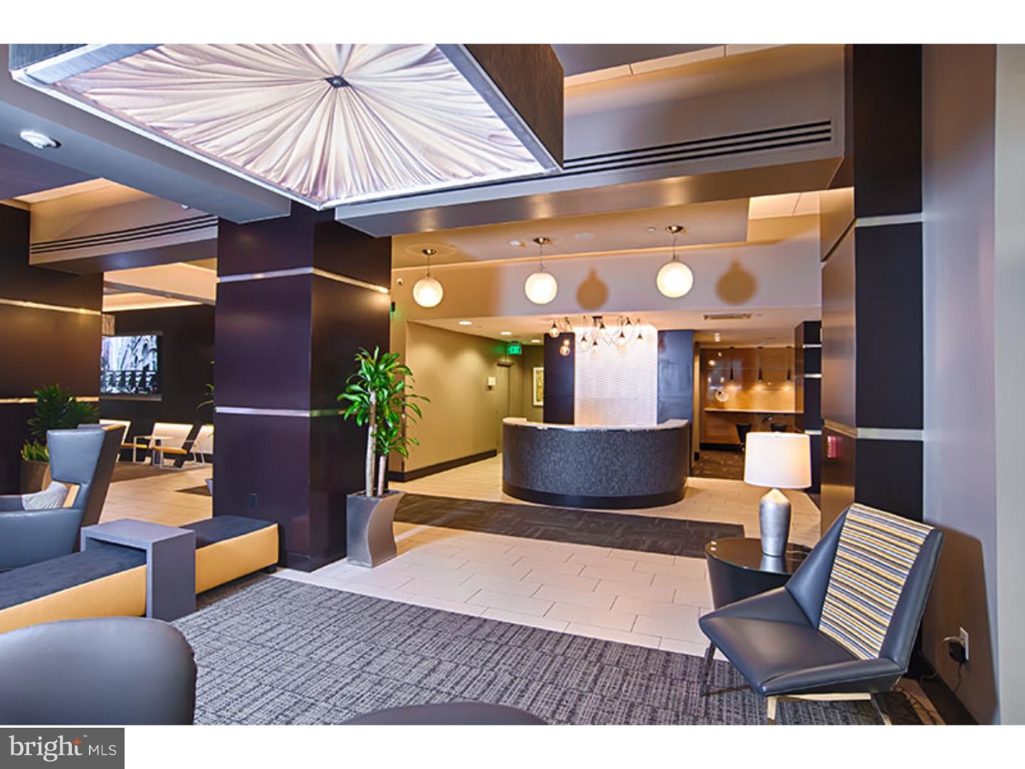 CENTER CITY - Residential Lease